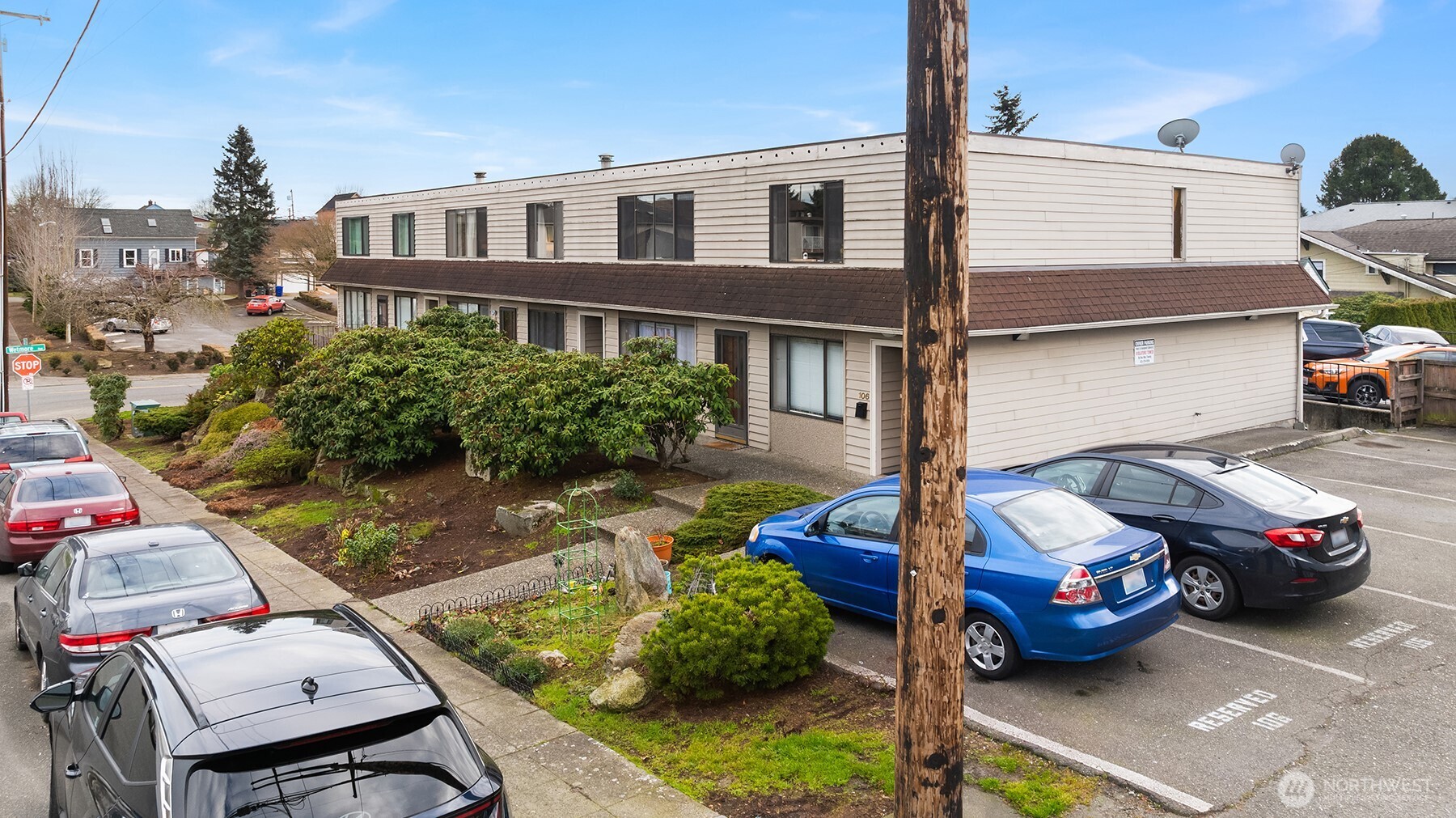 1612 33rd Street Unit: 104