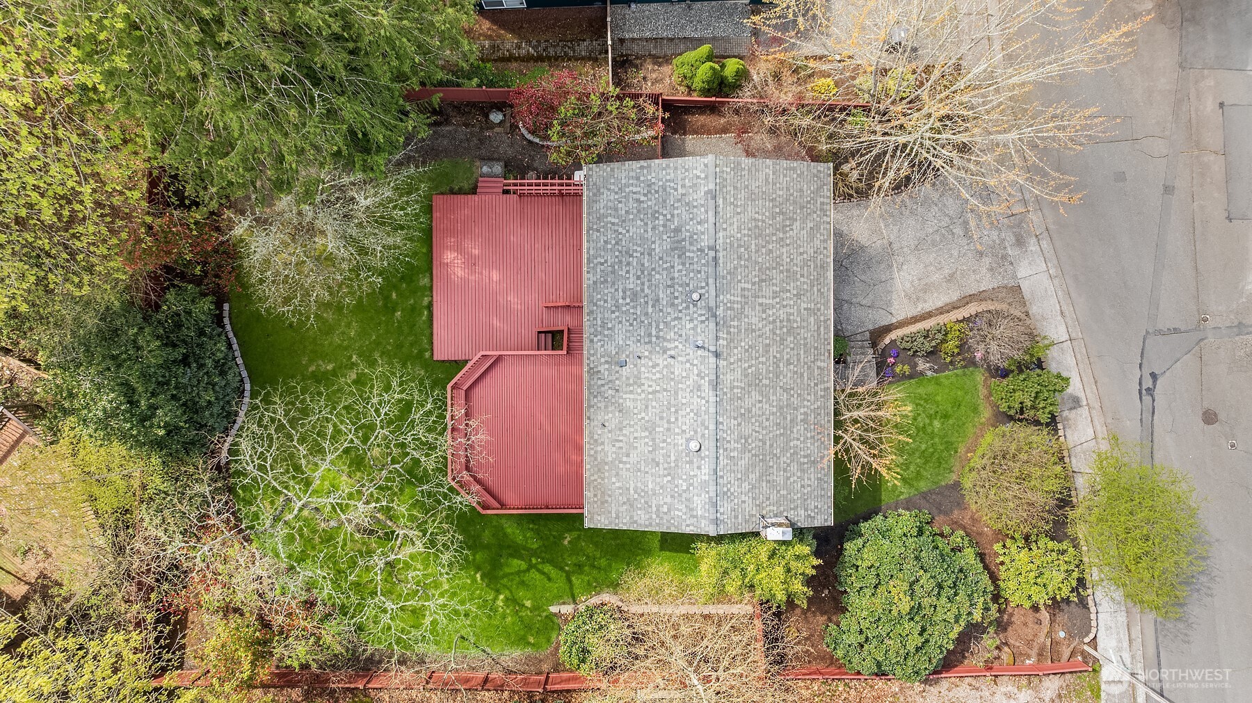 16611 NE 108th Place