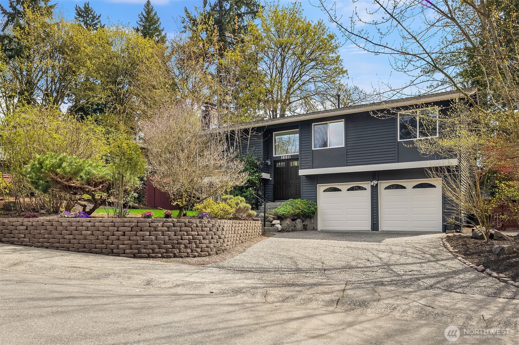 16611 NE 108th Place
