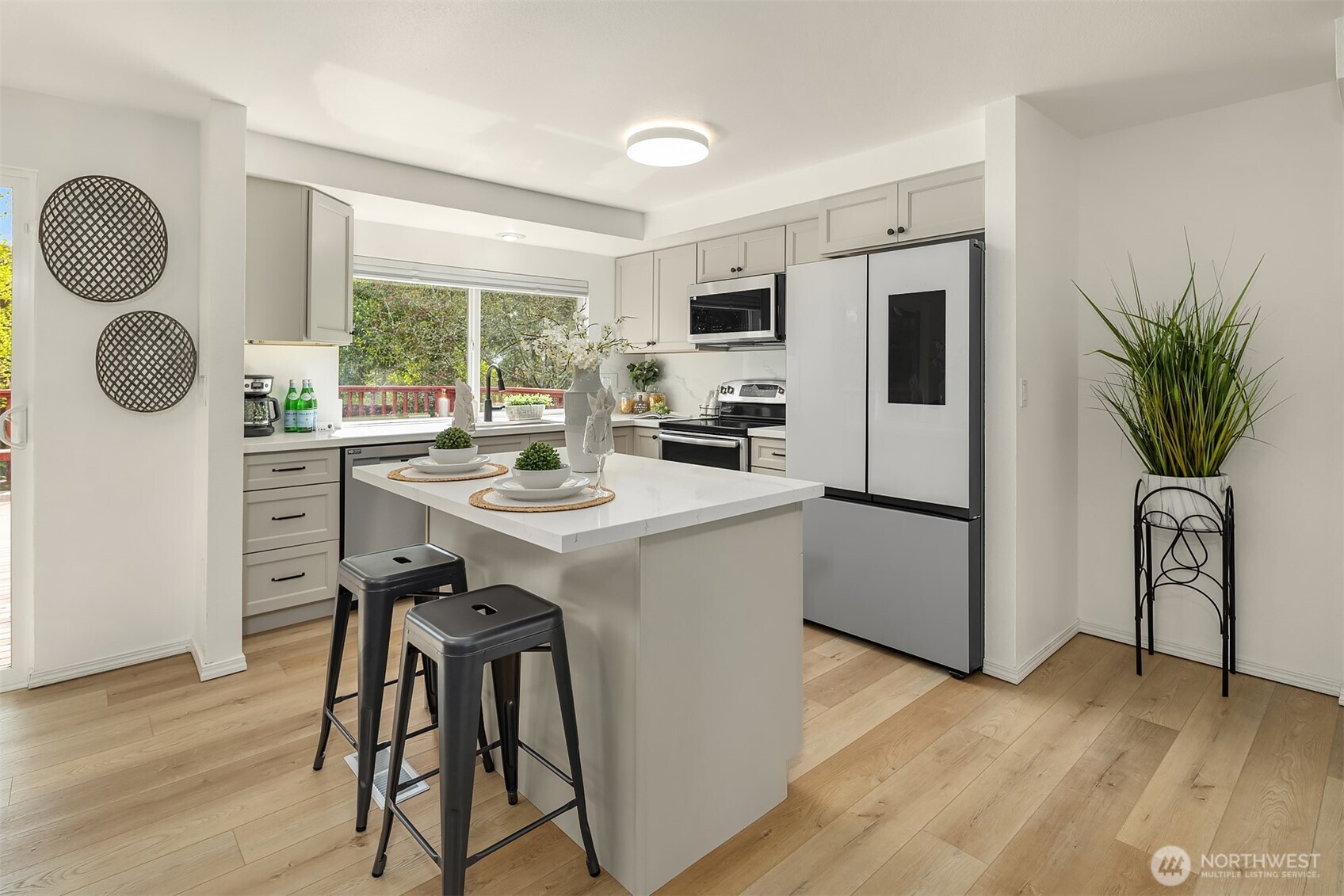 16611 NE 108th Place