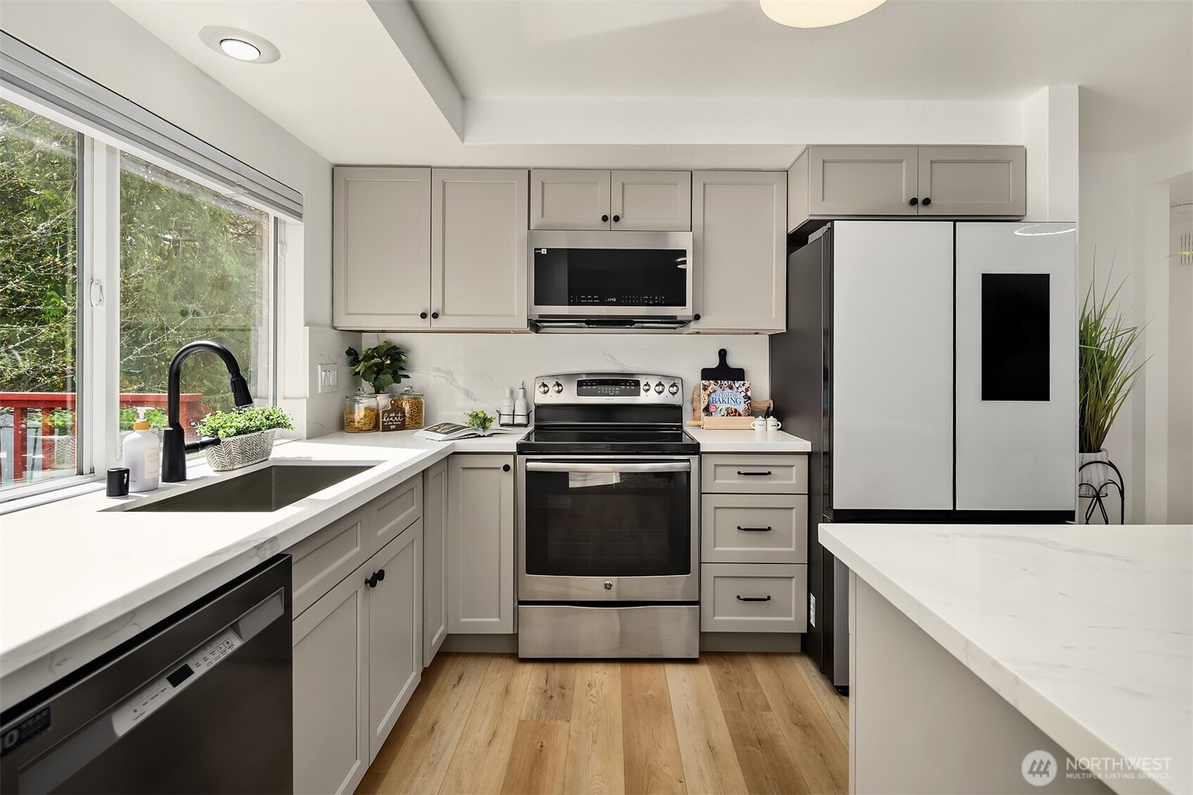 16611 NE 108th Place