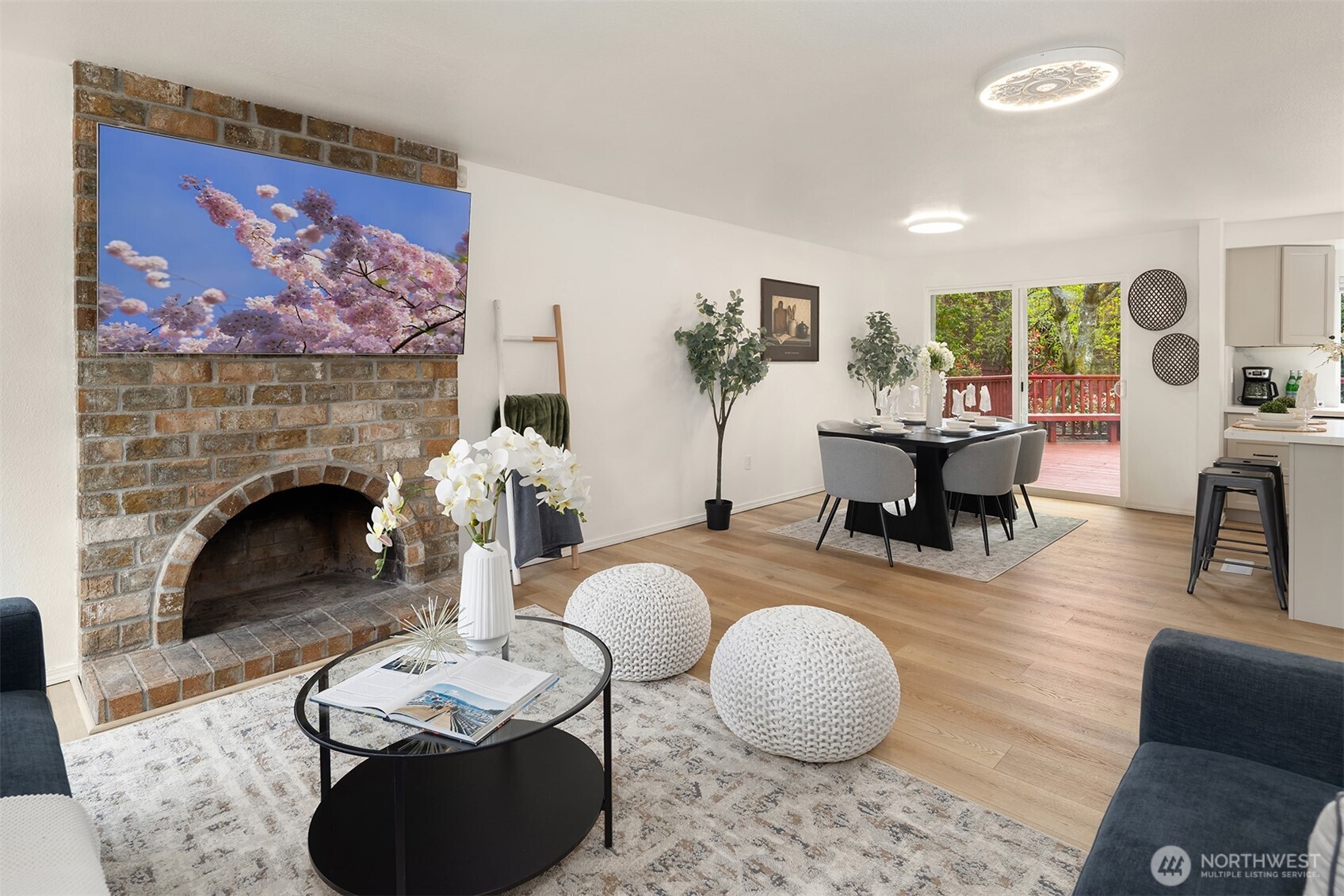 16611 NE 108th Place