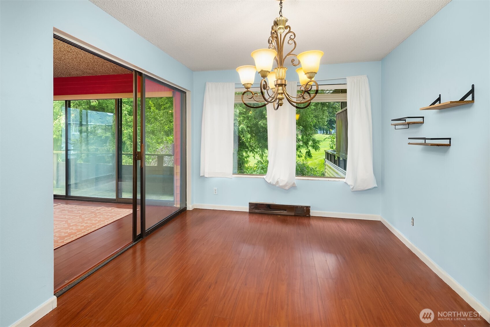 5915 Highway Place Unit: 201