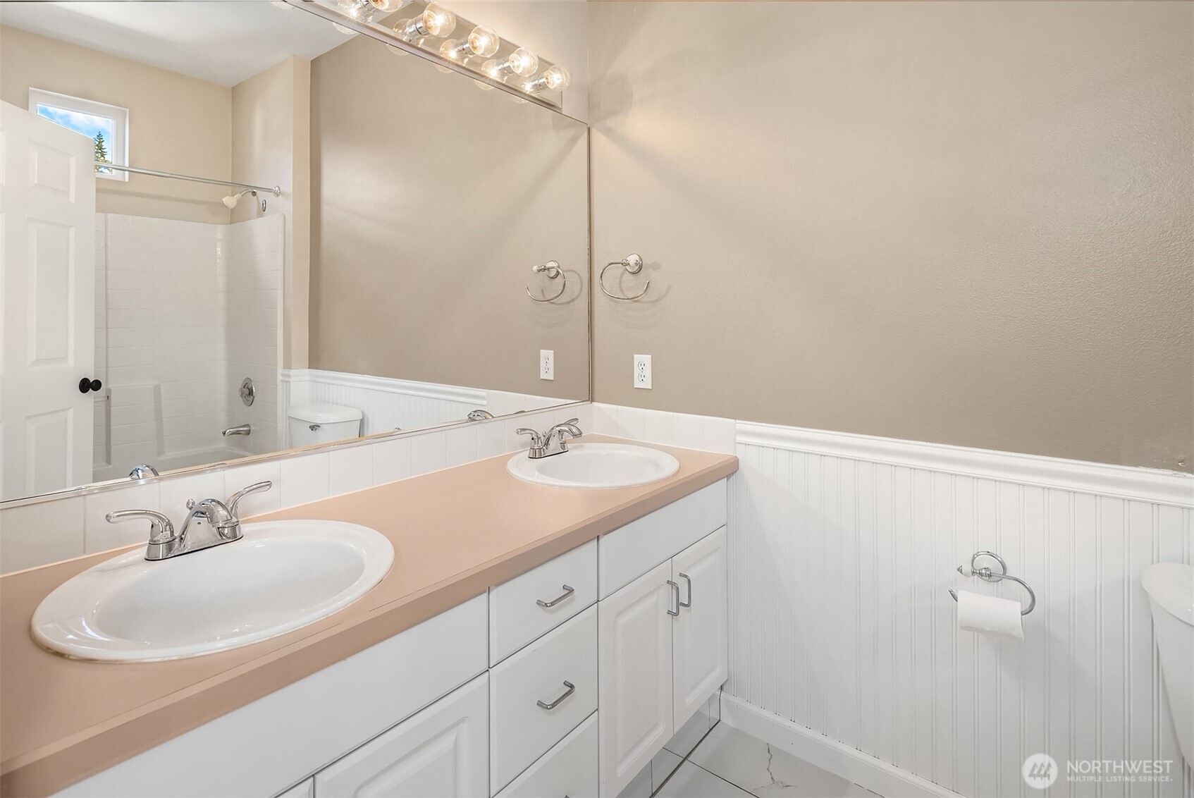 23908 Bothell Everett Highway Unit: A304
