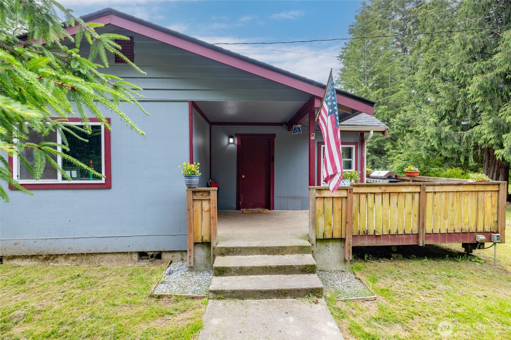 4059 Old Hwy 99 North Road