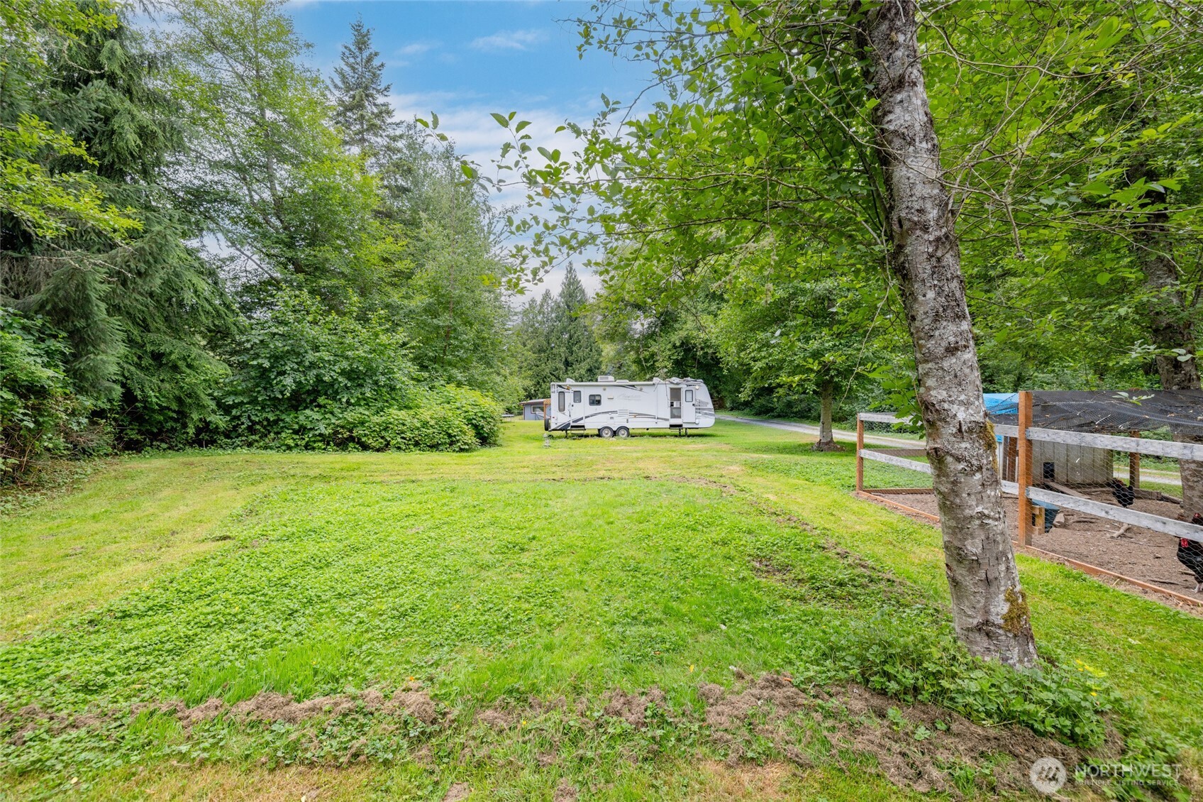 4059 Old Hwy 99 North Road