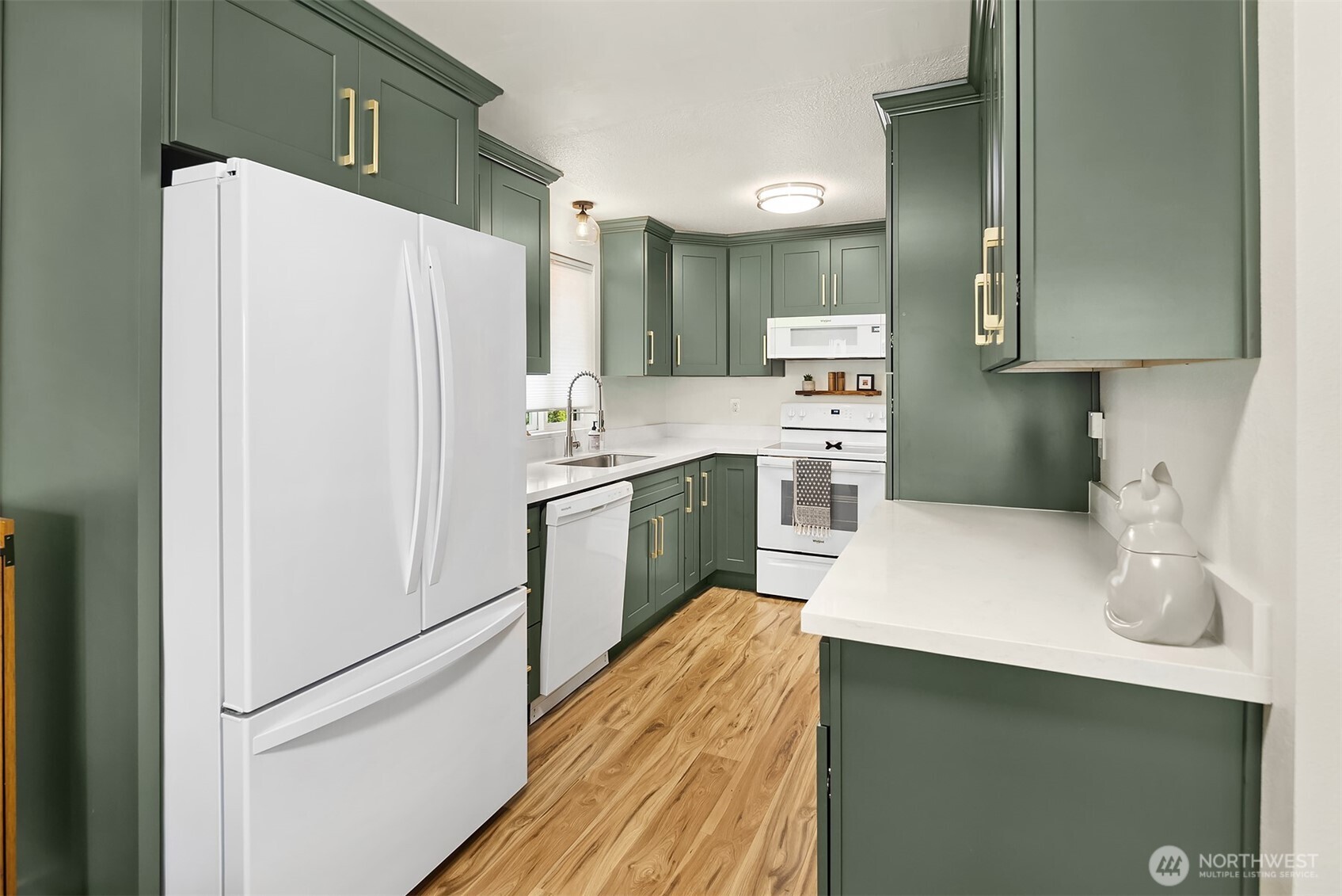 21105 80th Avenue W Unit: 104