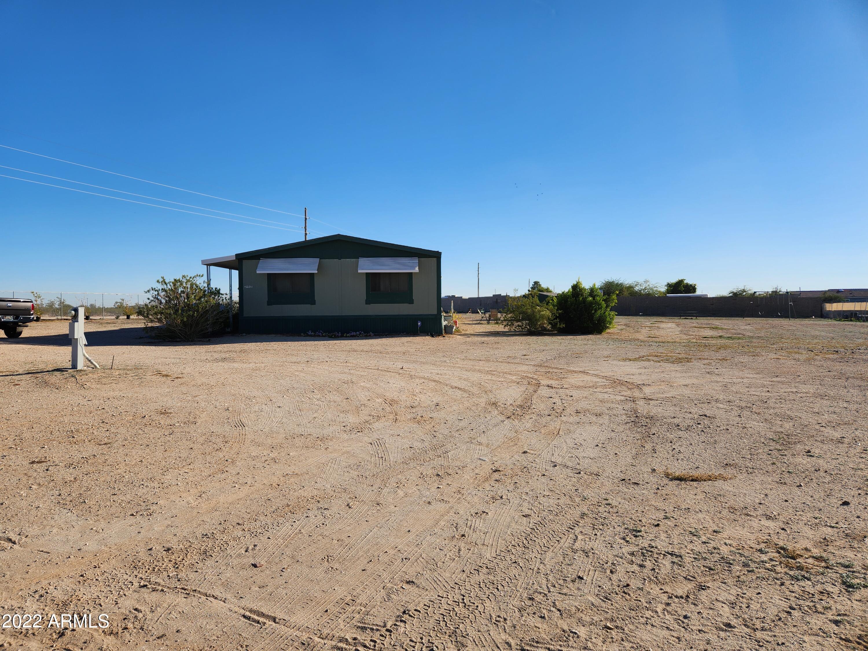 29909 W LATHAM Street