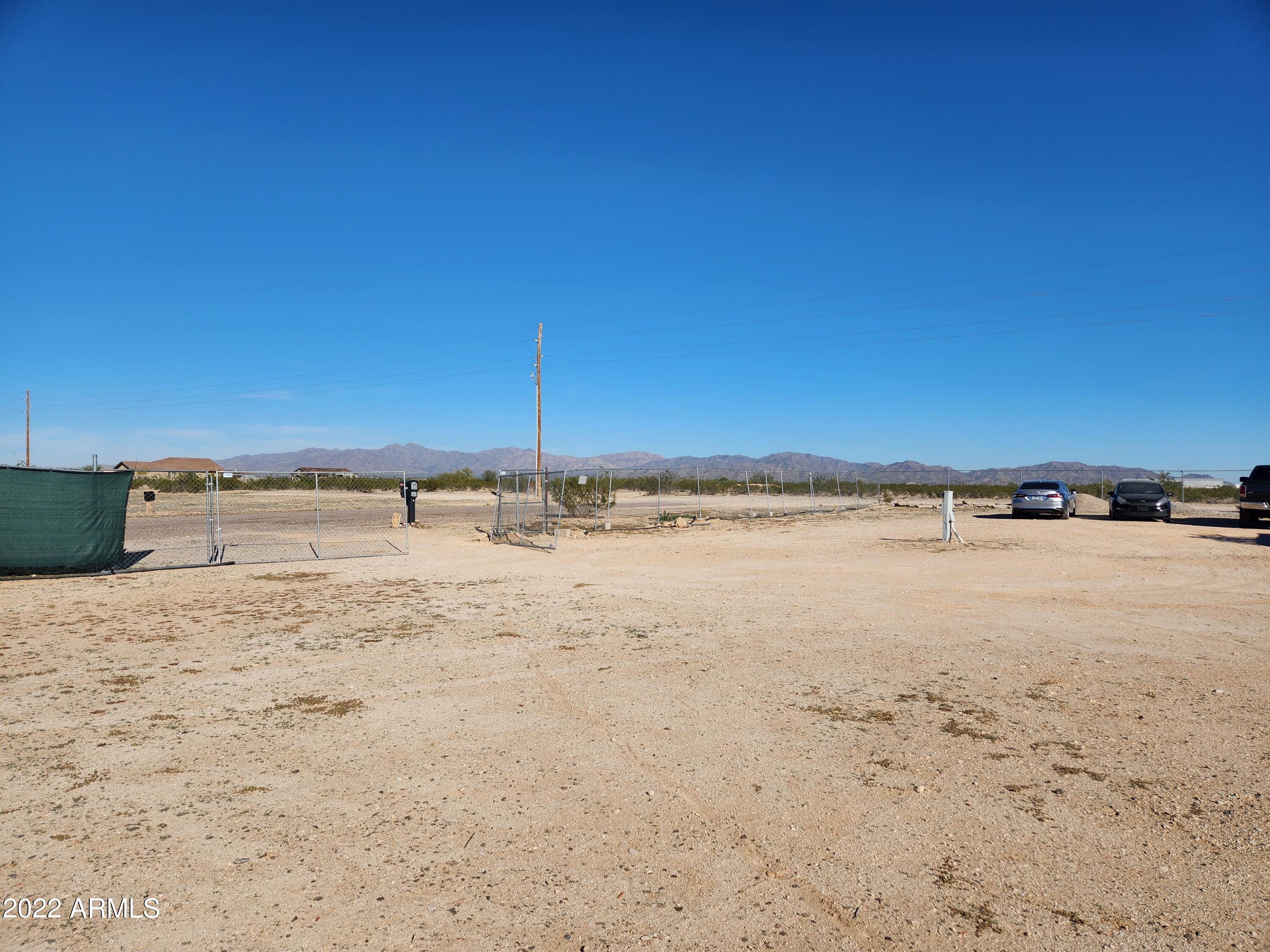 29909 W LATHAM Street