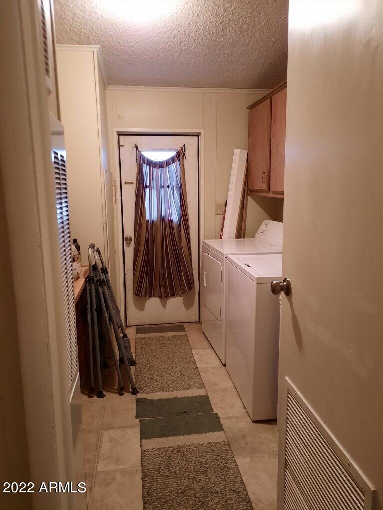 29909 W LATHAM Street