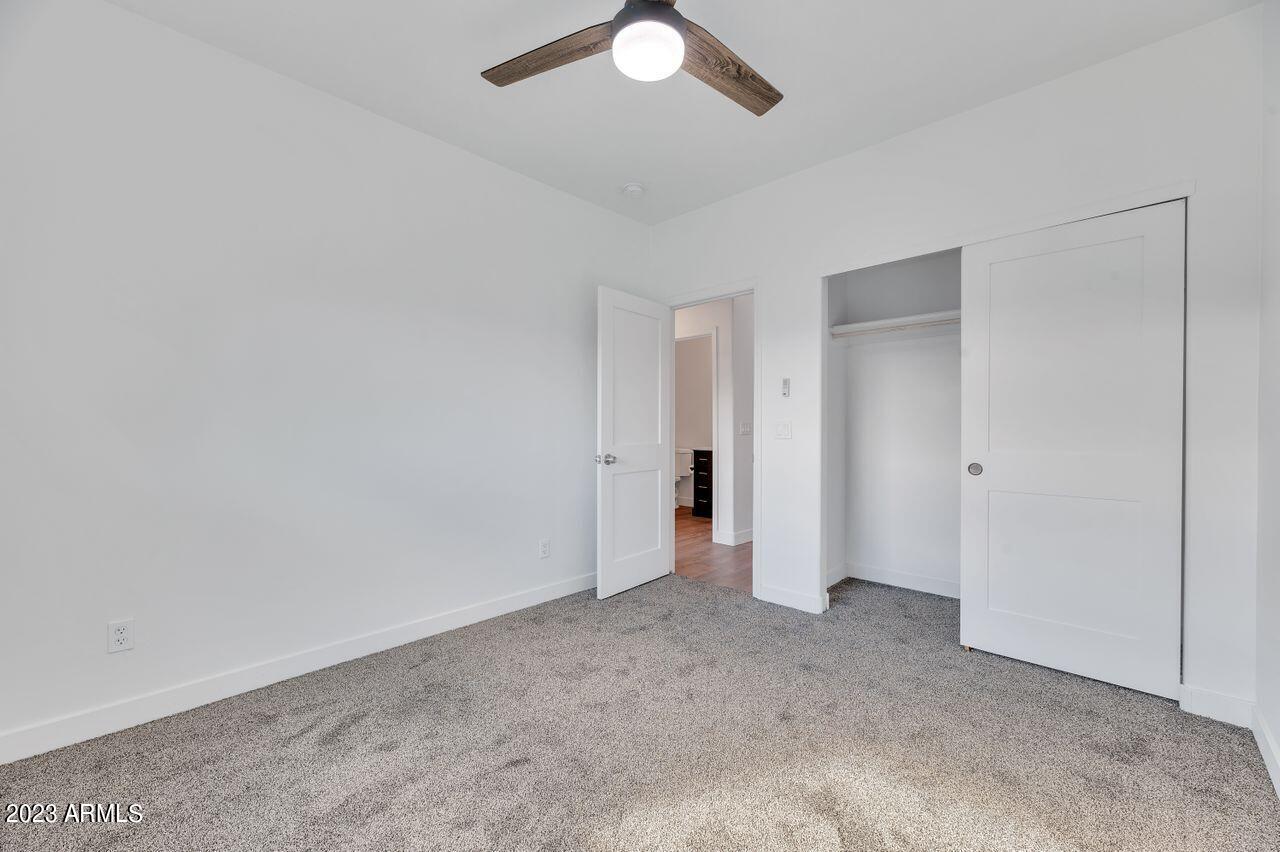 1712 W Hidalgo Avenue