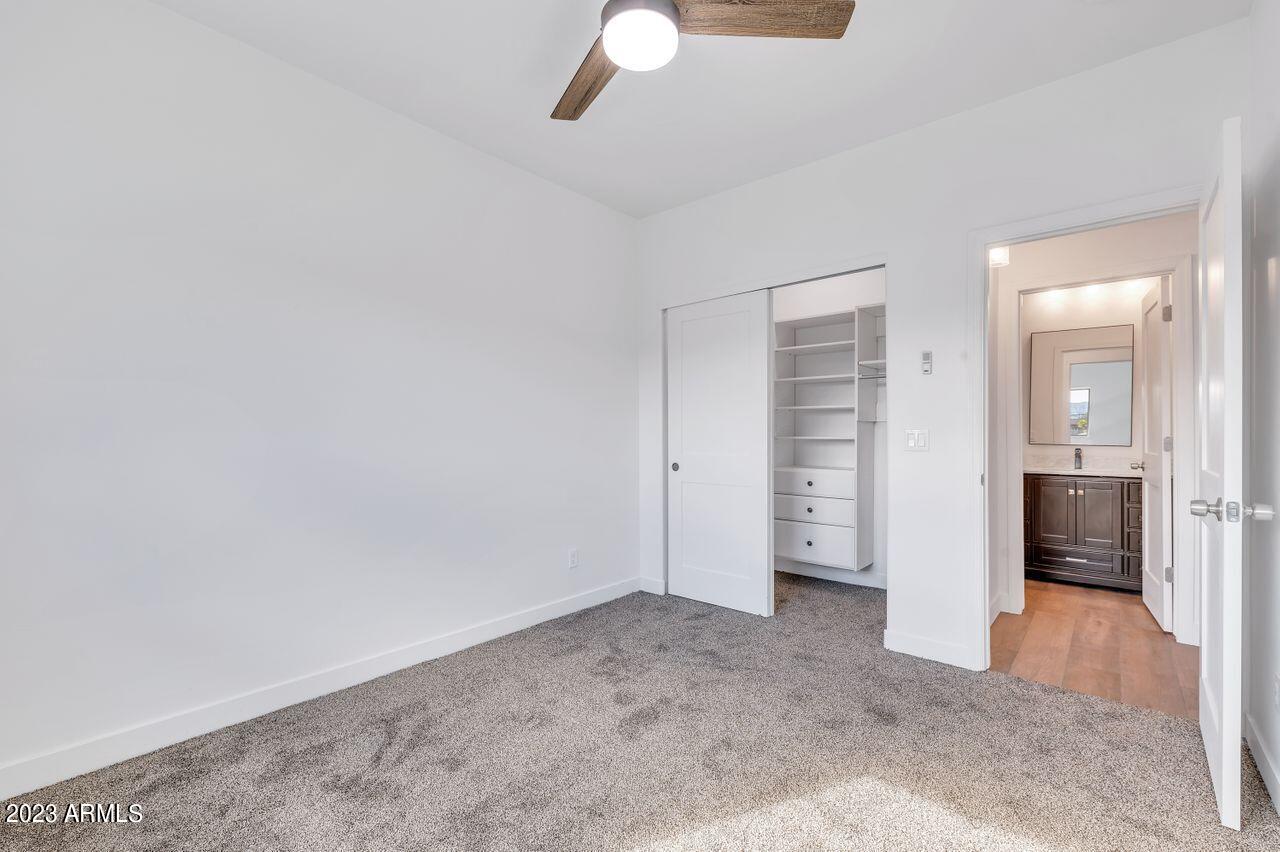 1712 W Hidalgo Avenue