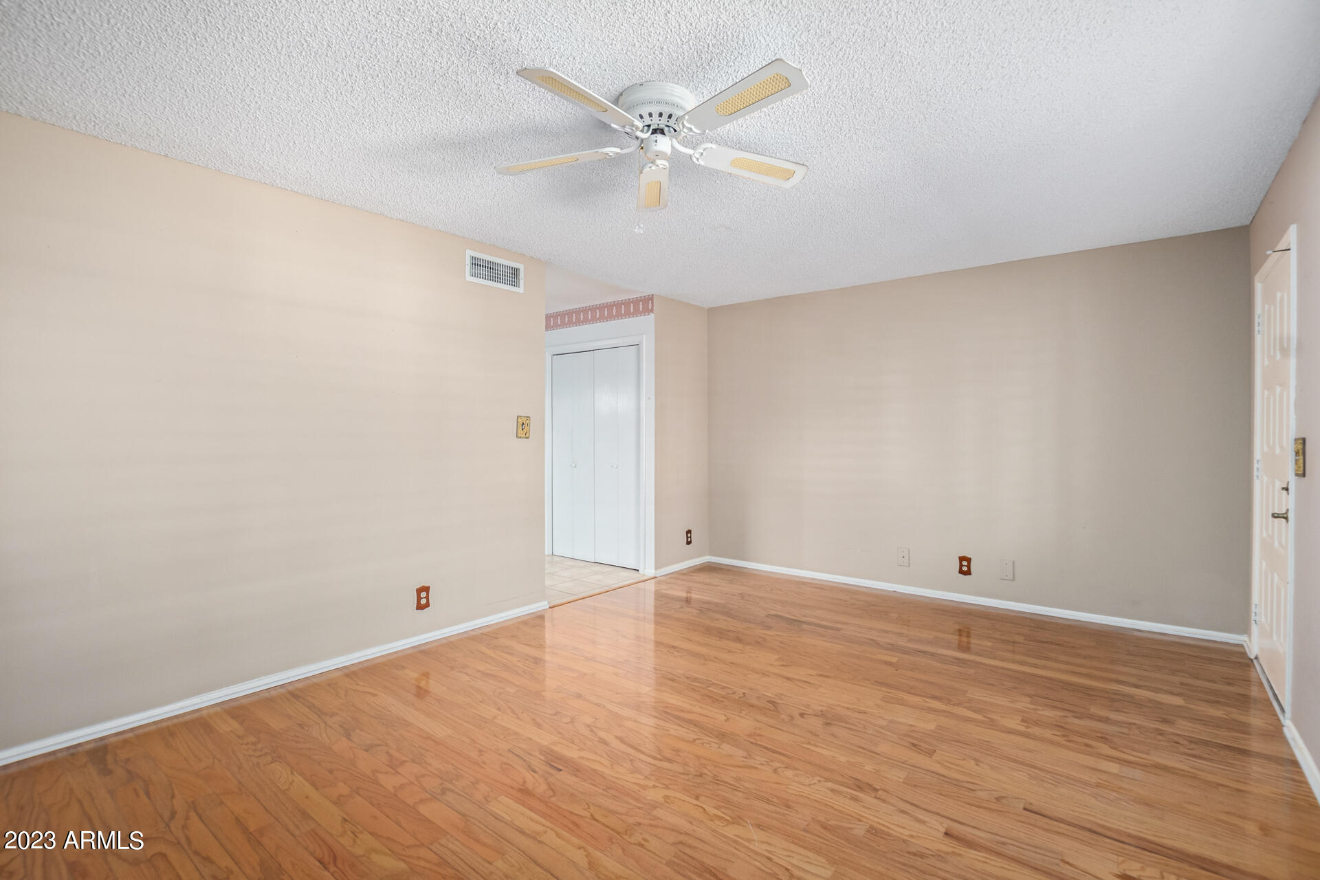 2064 S FARNSWORTH Drive # 26