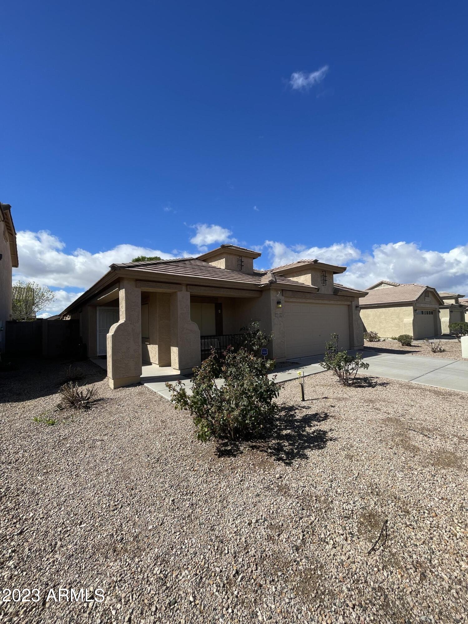 43277 W BLAZEN Trail