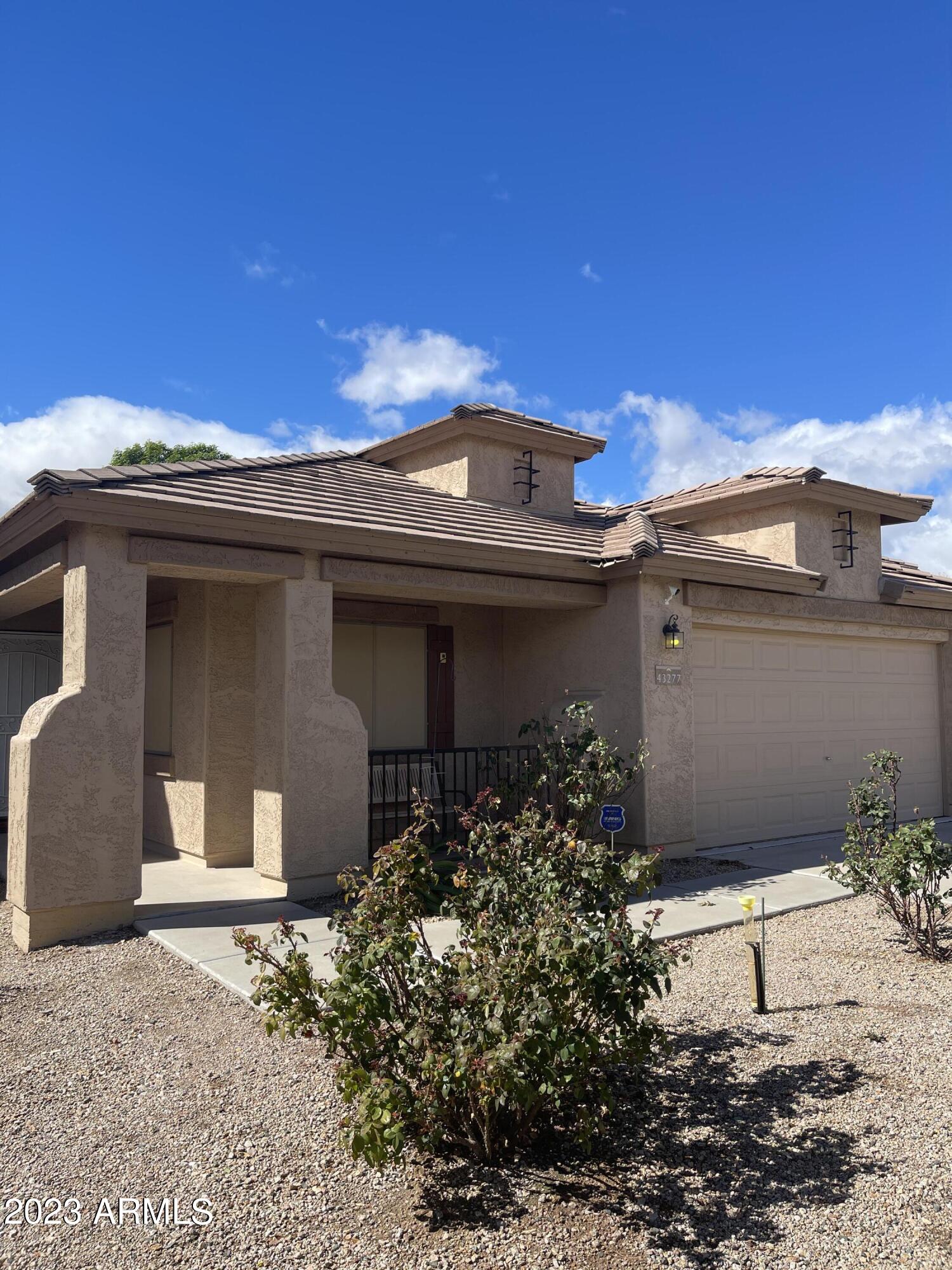 43277 W BLAZEN Trail