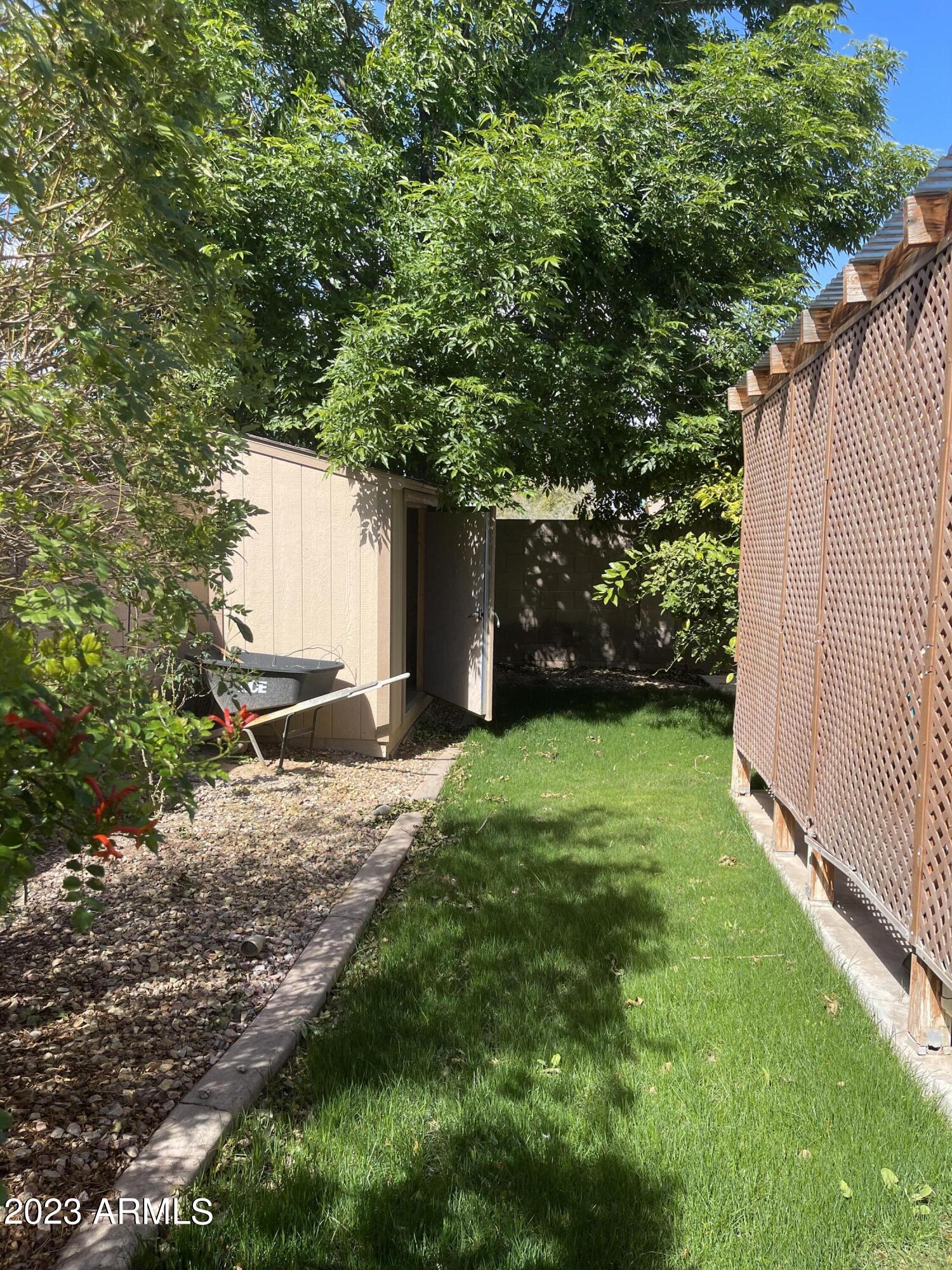 43277 W BLAZEN Trail