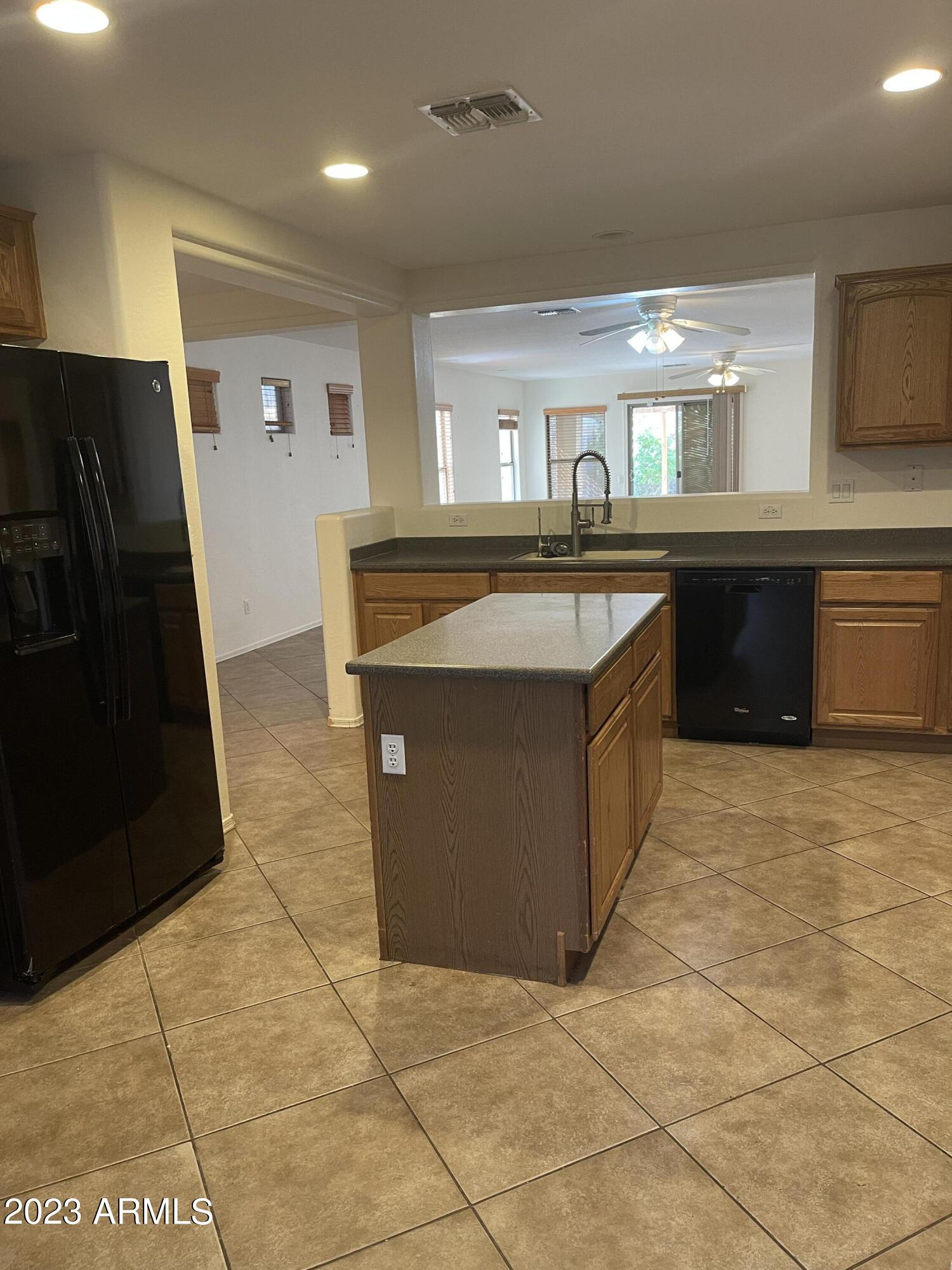 43277 W BLAZEN Trail