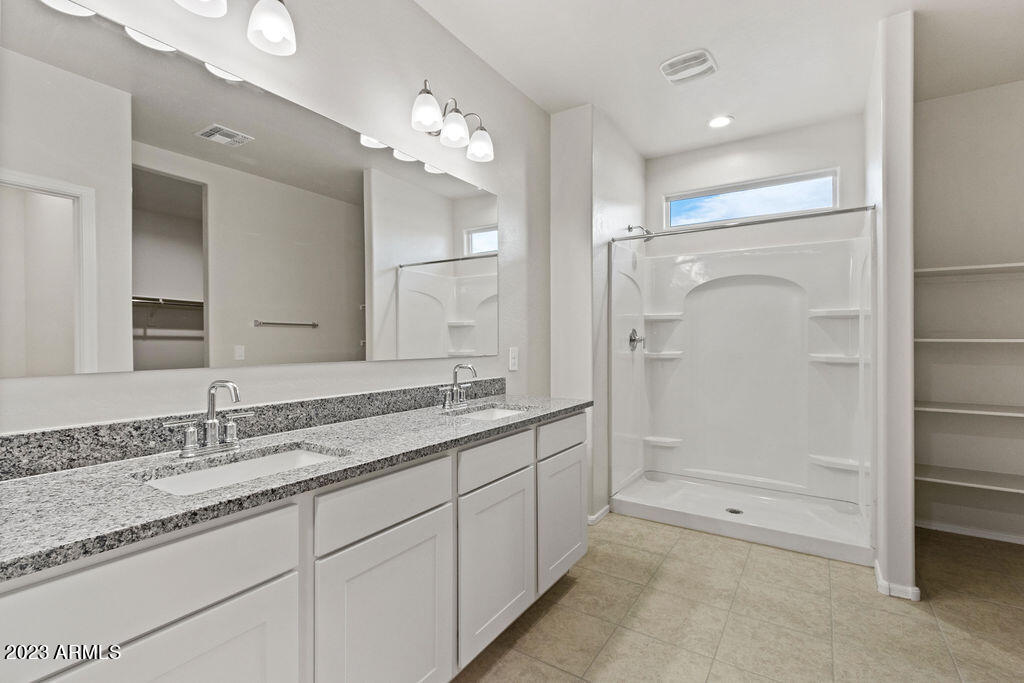 36083 W SAN ALVAREZ Avenue