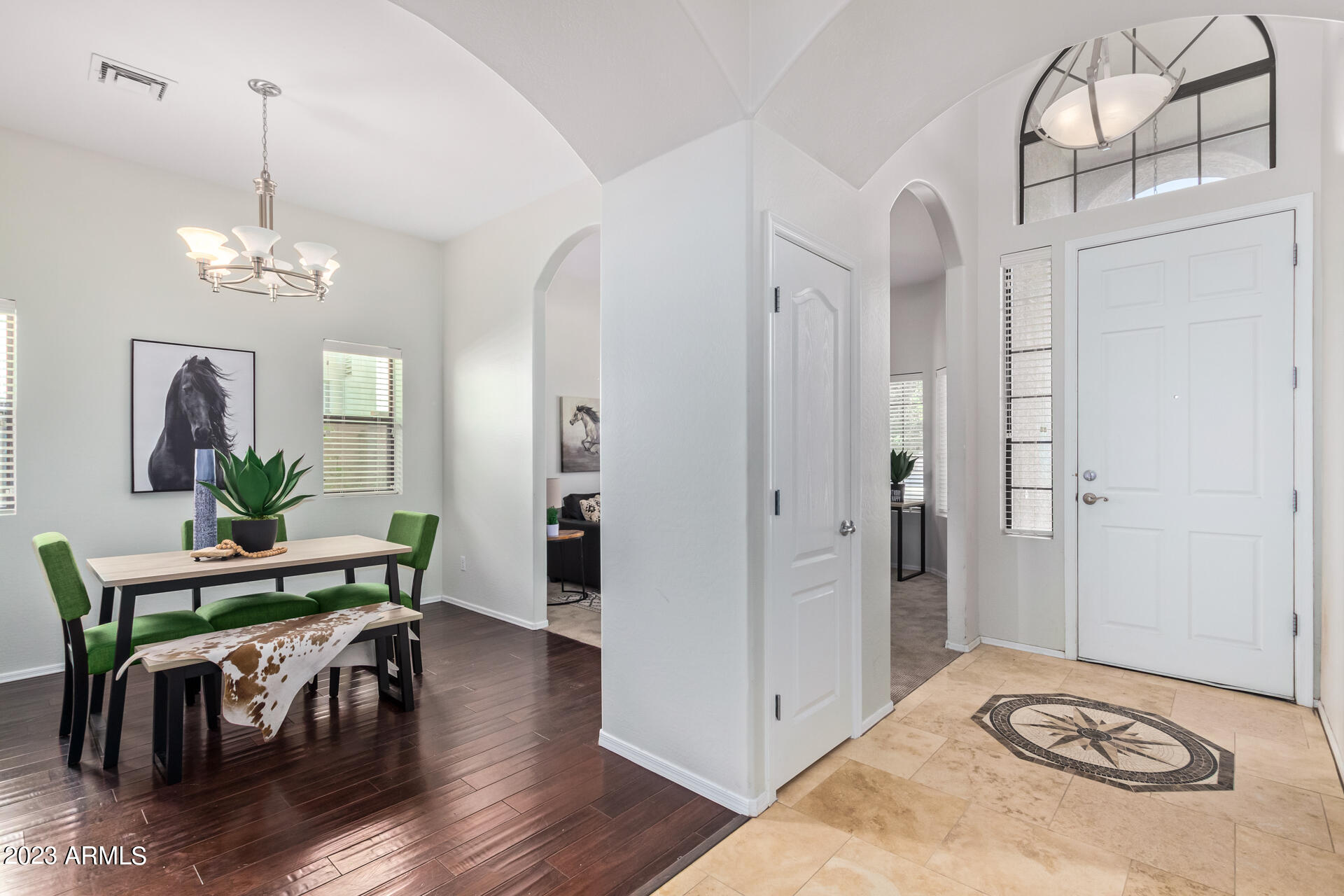 1006 W EUCLID Avenue