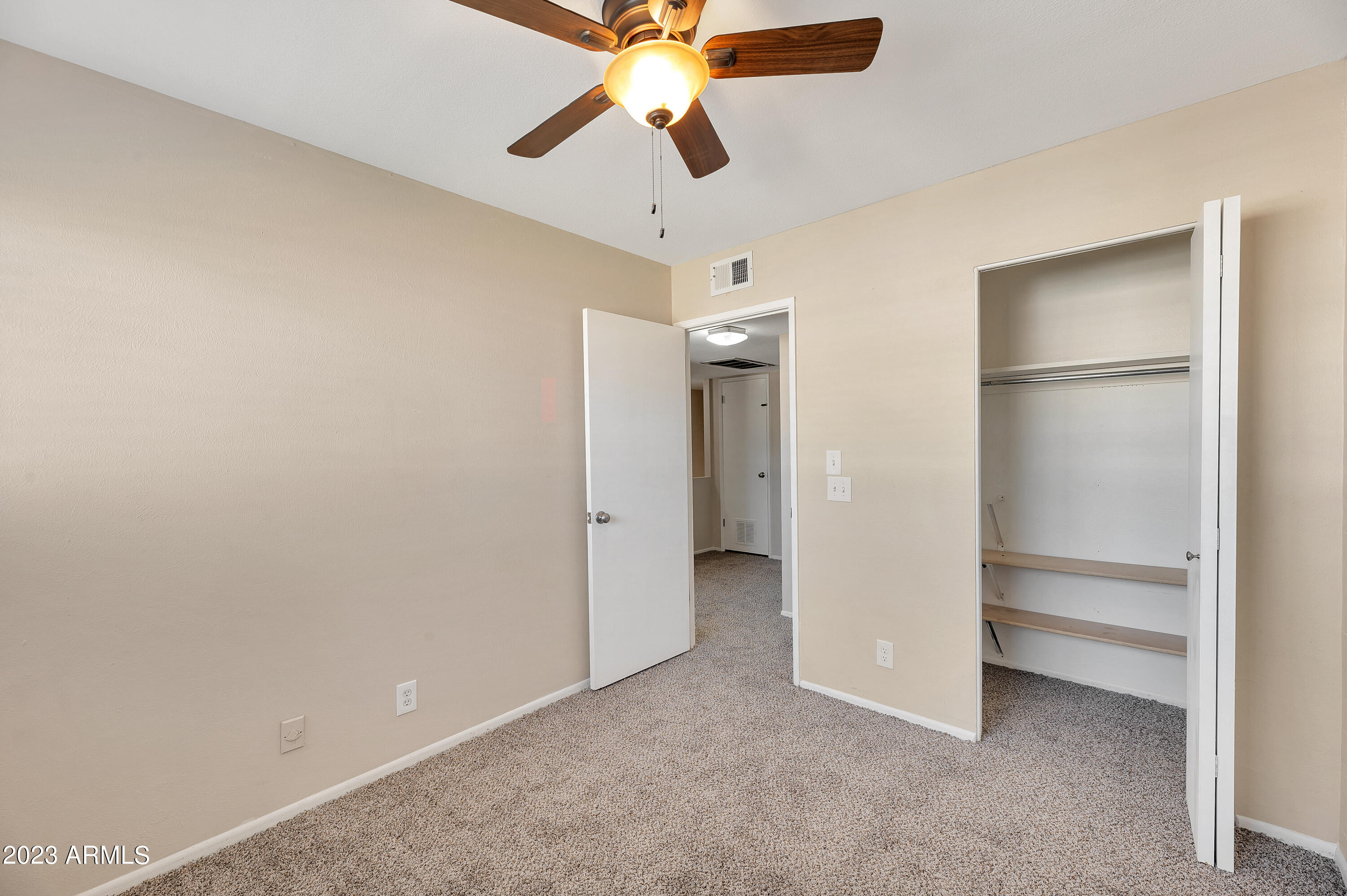 5439 N Black Canyon Highway