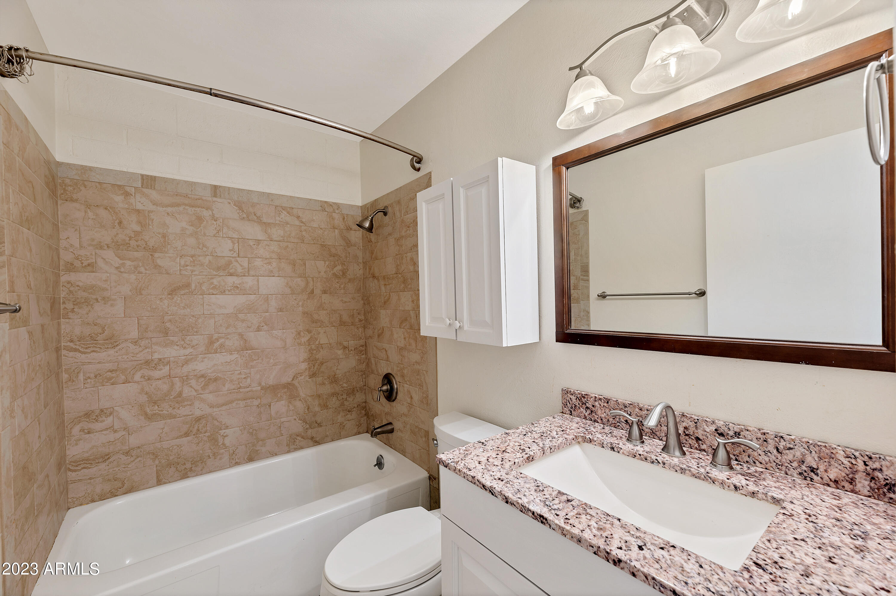 5439 N Black Canyon Highway