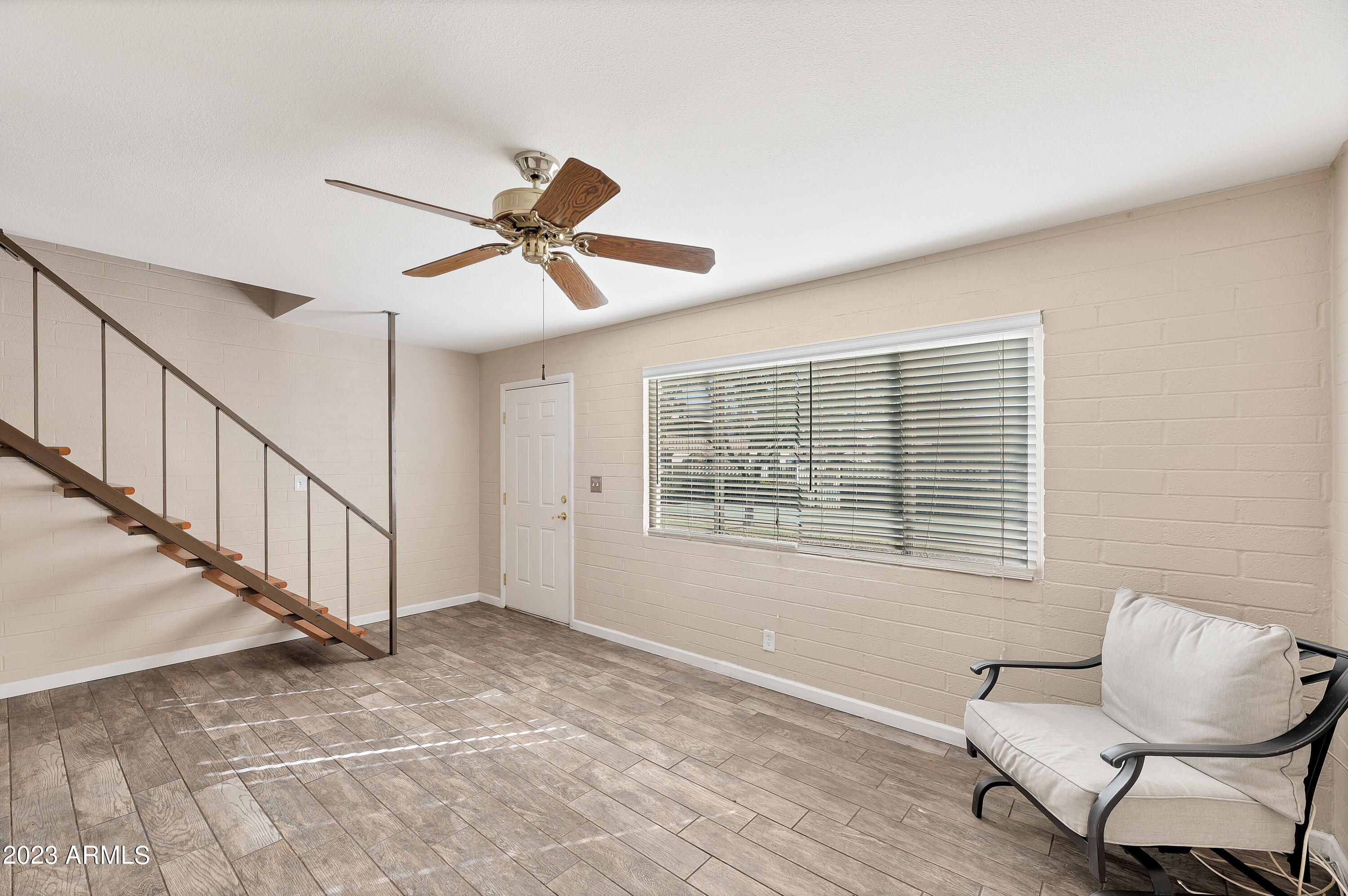 5439 N Black Canyon Highway