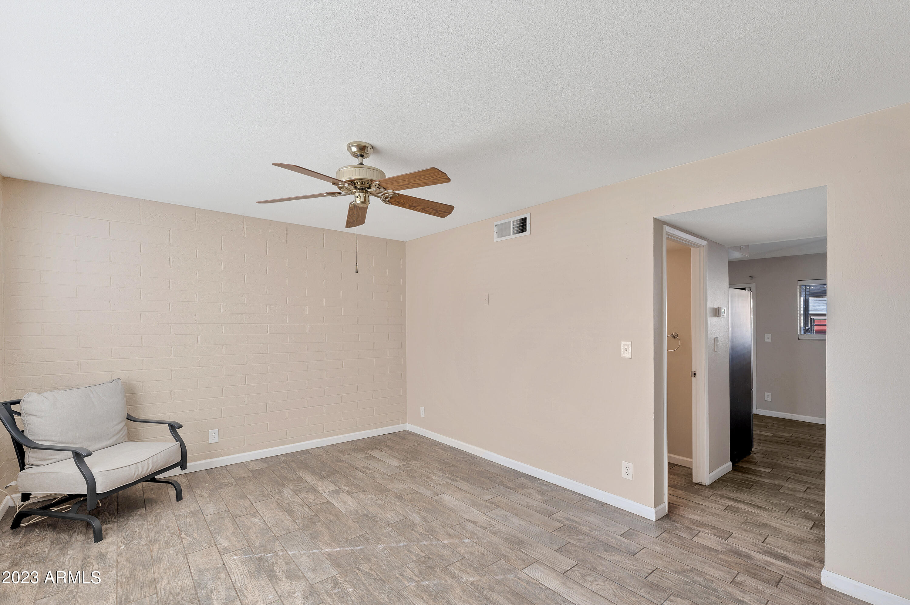 5439 N Black Canyon Highway