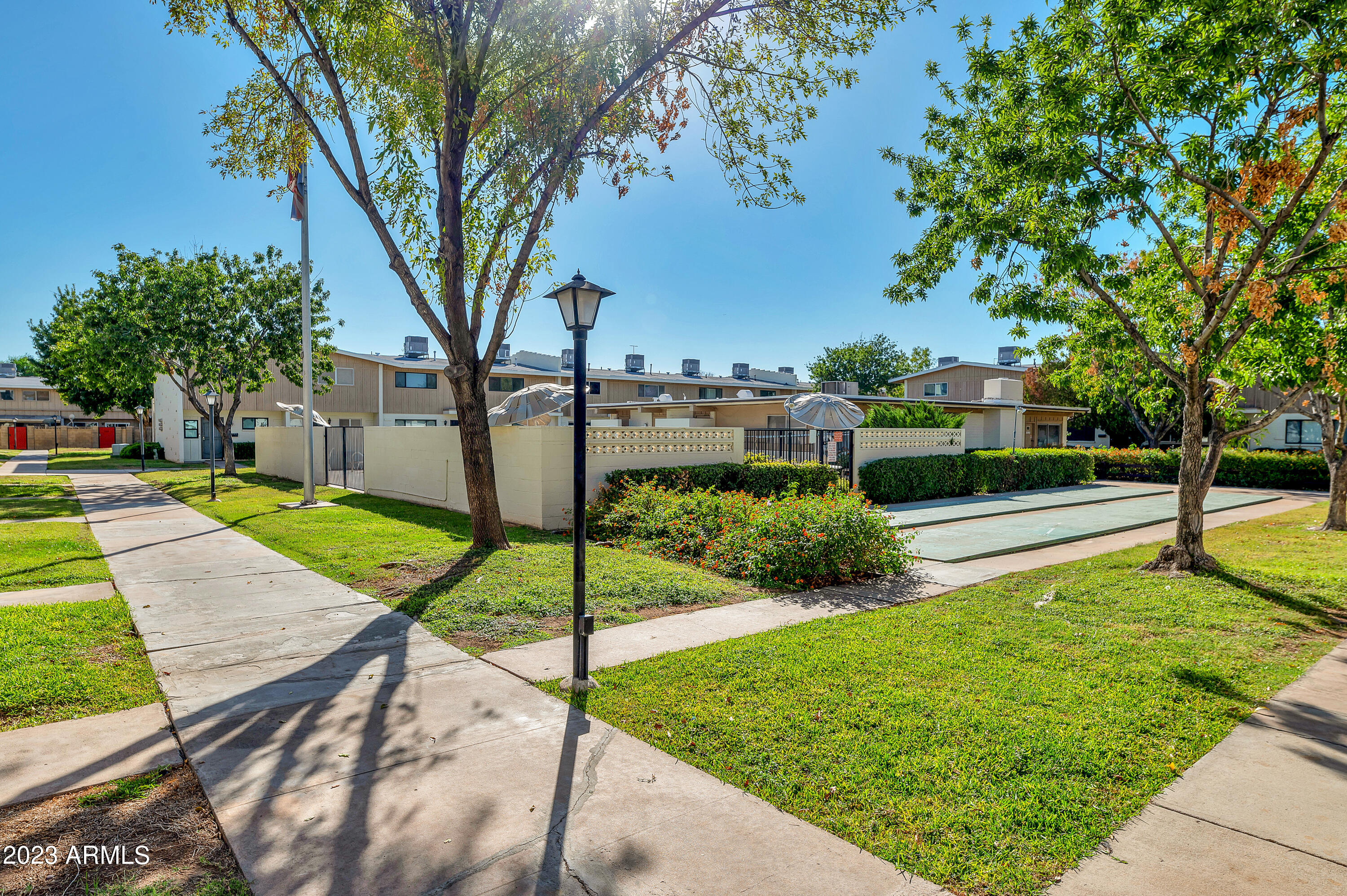 5439 N Black Canyon Highway