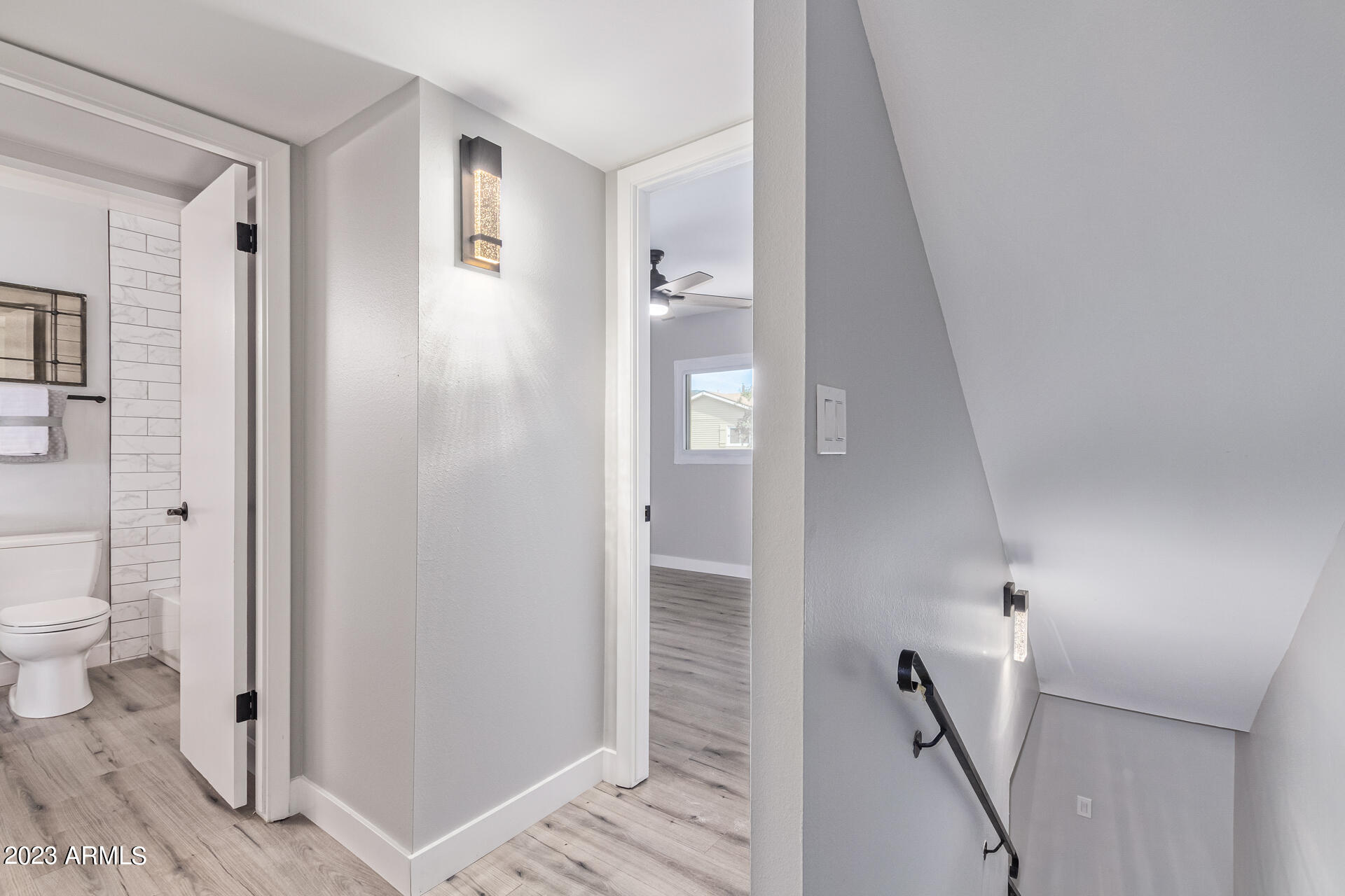 1568 W CAMPBELL Avenue