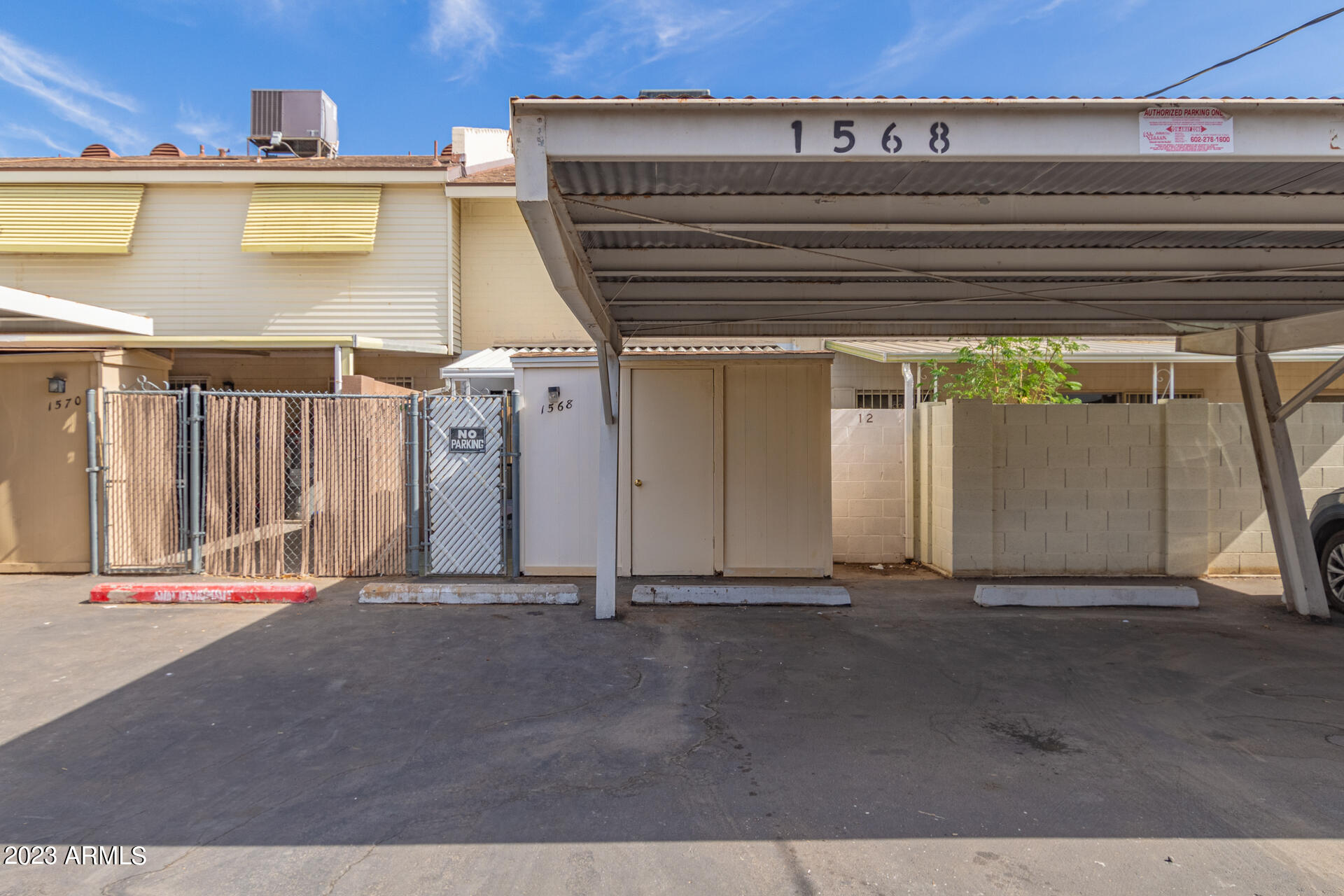 1568 W CAMPBELL Avenue