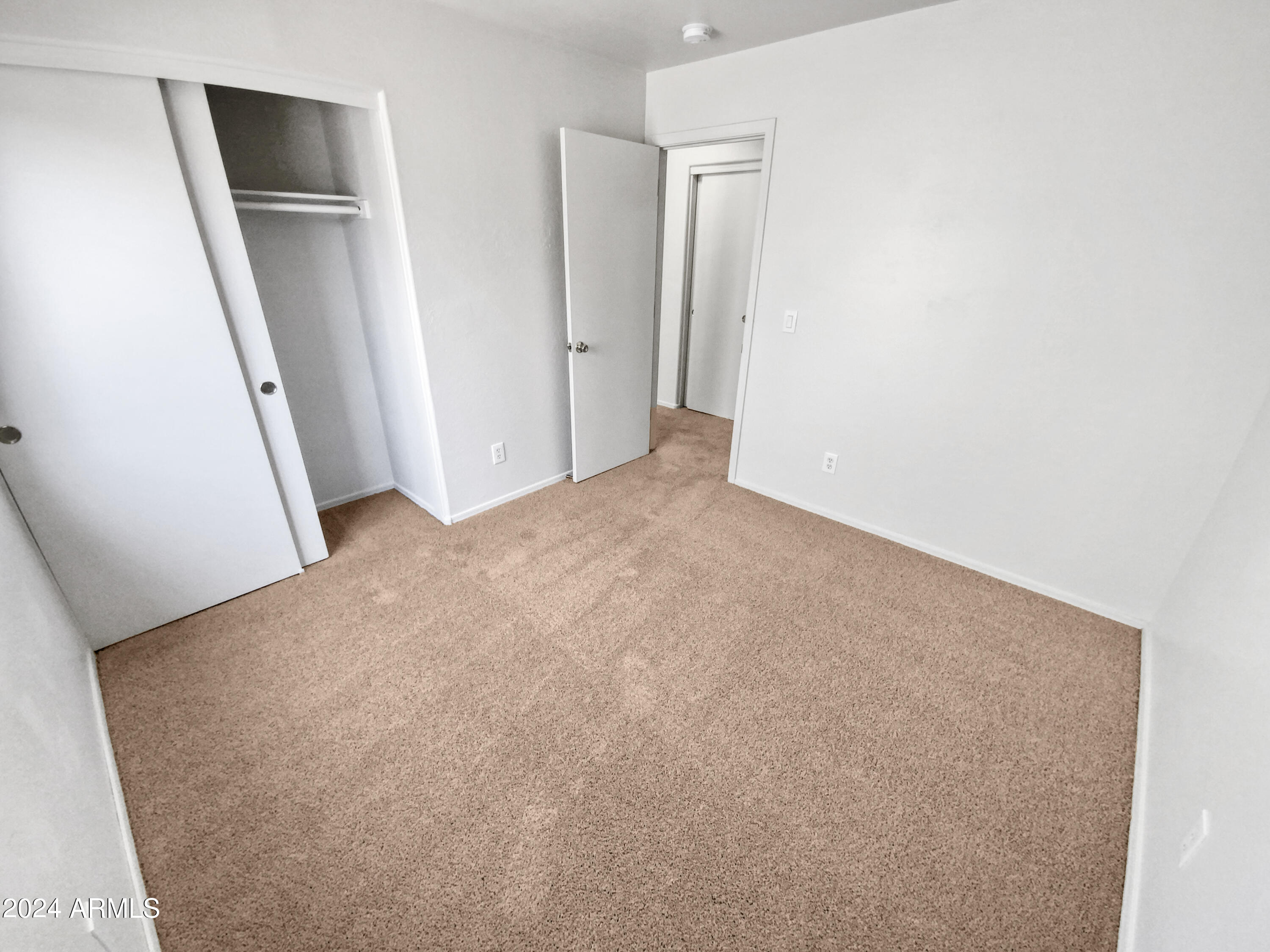 11924 W ROSEWOOD Drive