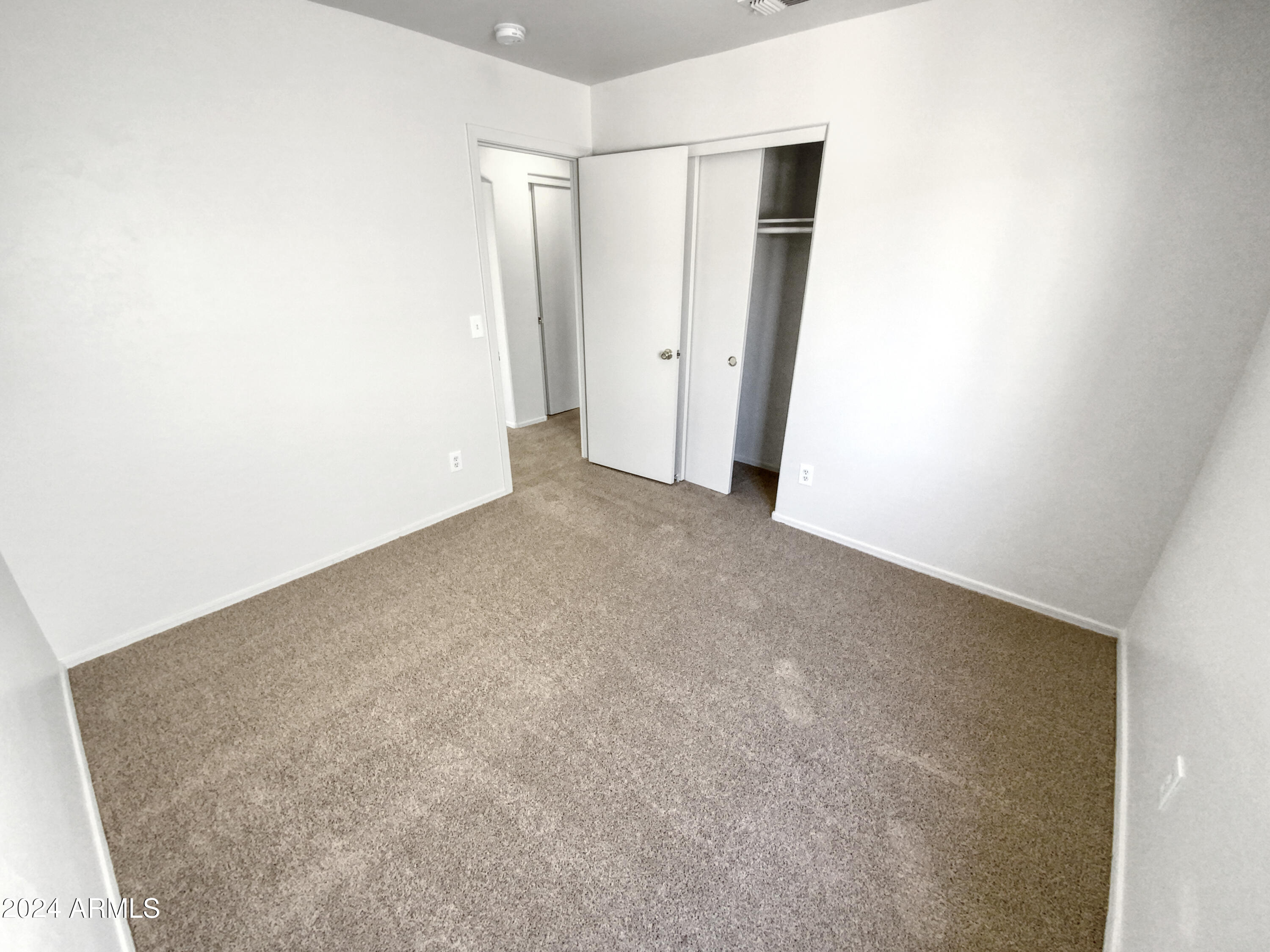 11924 W ROSEWOOD Drive