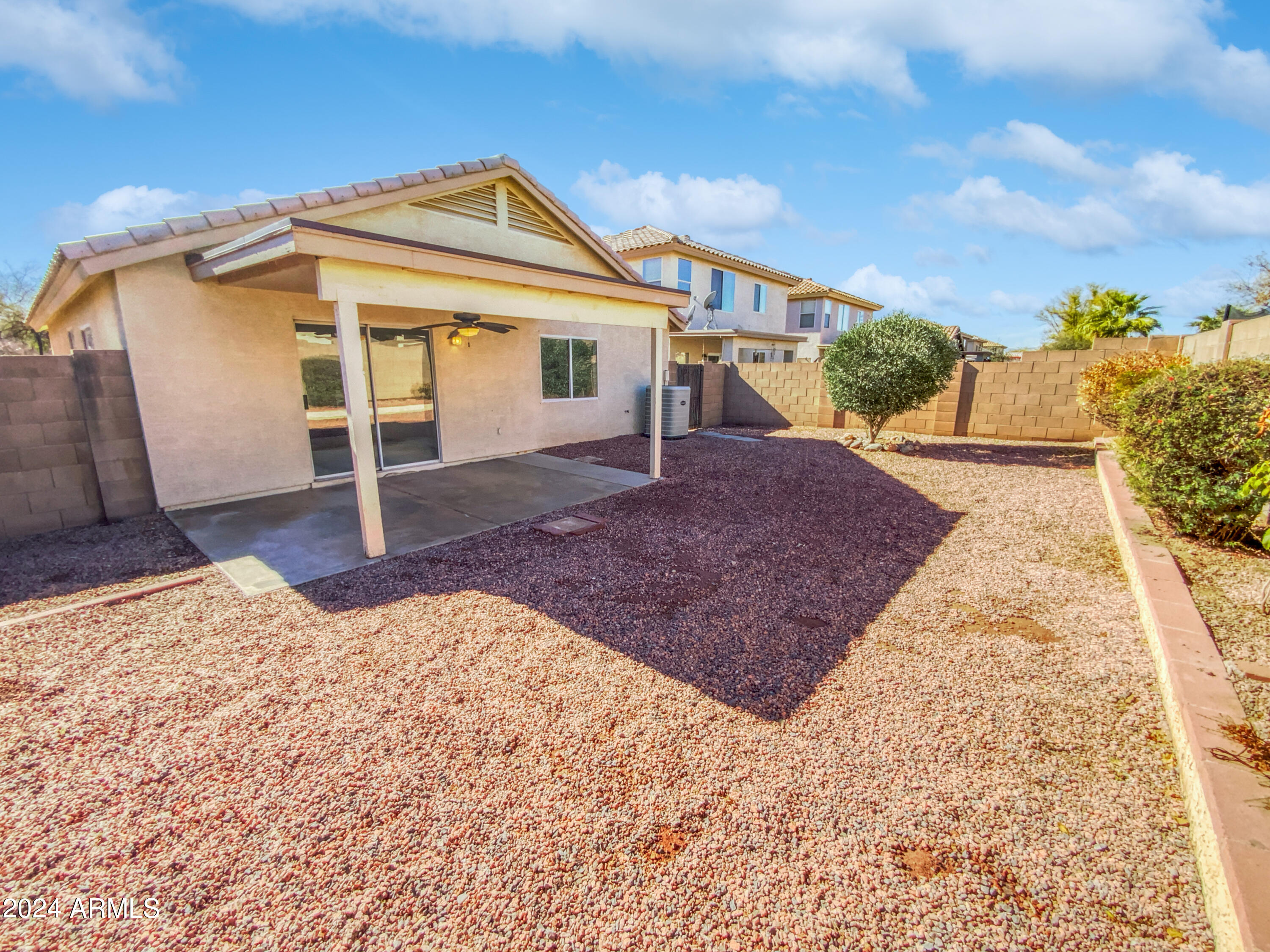 11924 W ROSEWOOD Drive