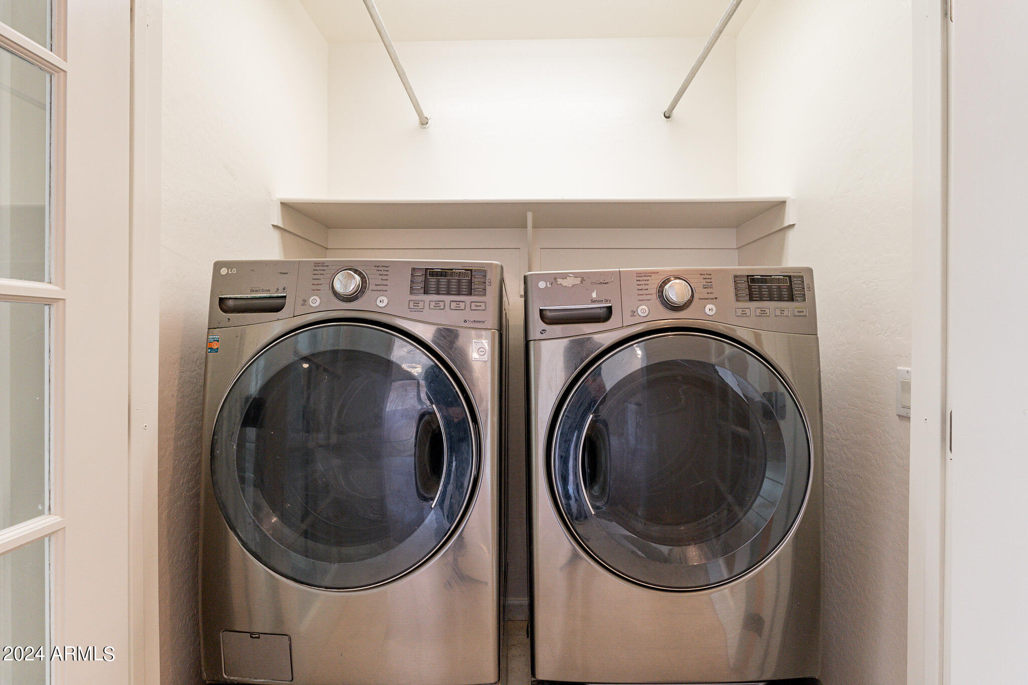 43289 W ELIZABETH Avenue