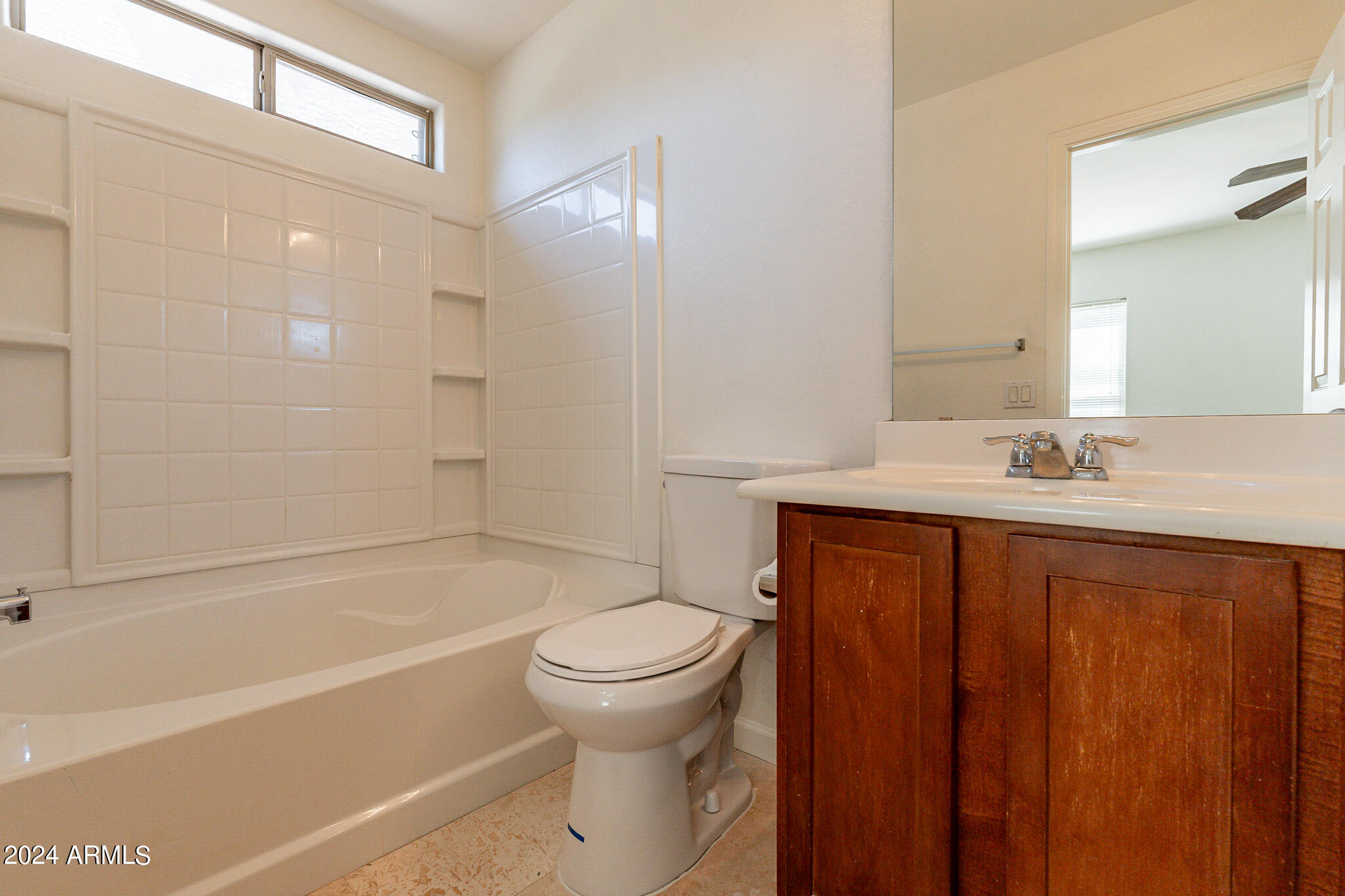 43289 W ELIZABETH Avenue