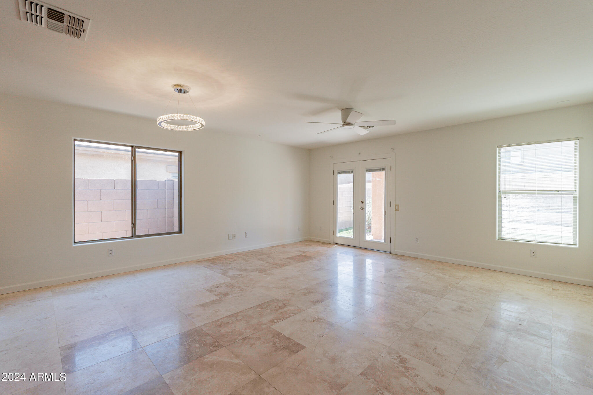 43289 W ELIZABETH Avenue