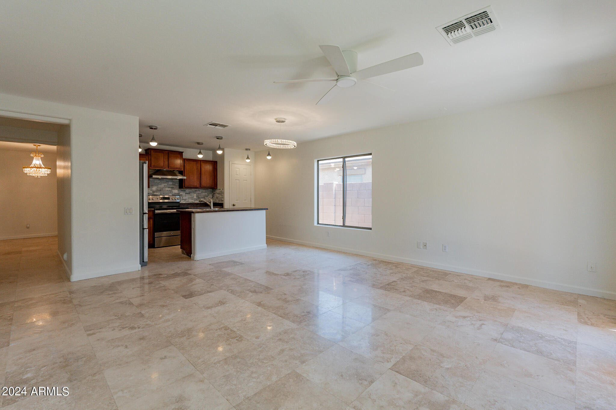 43289 W ELIZABETH Avenue