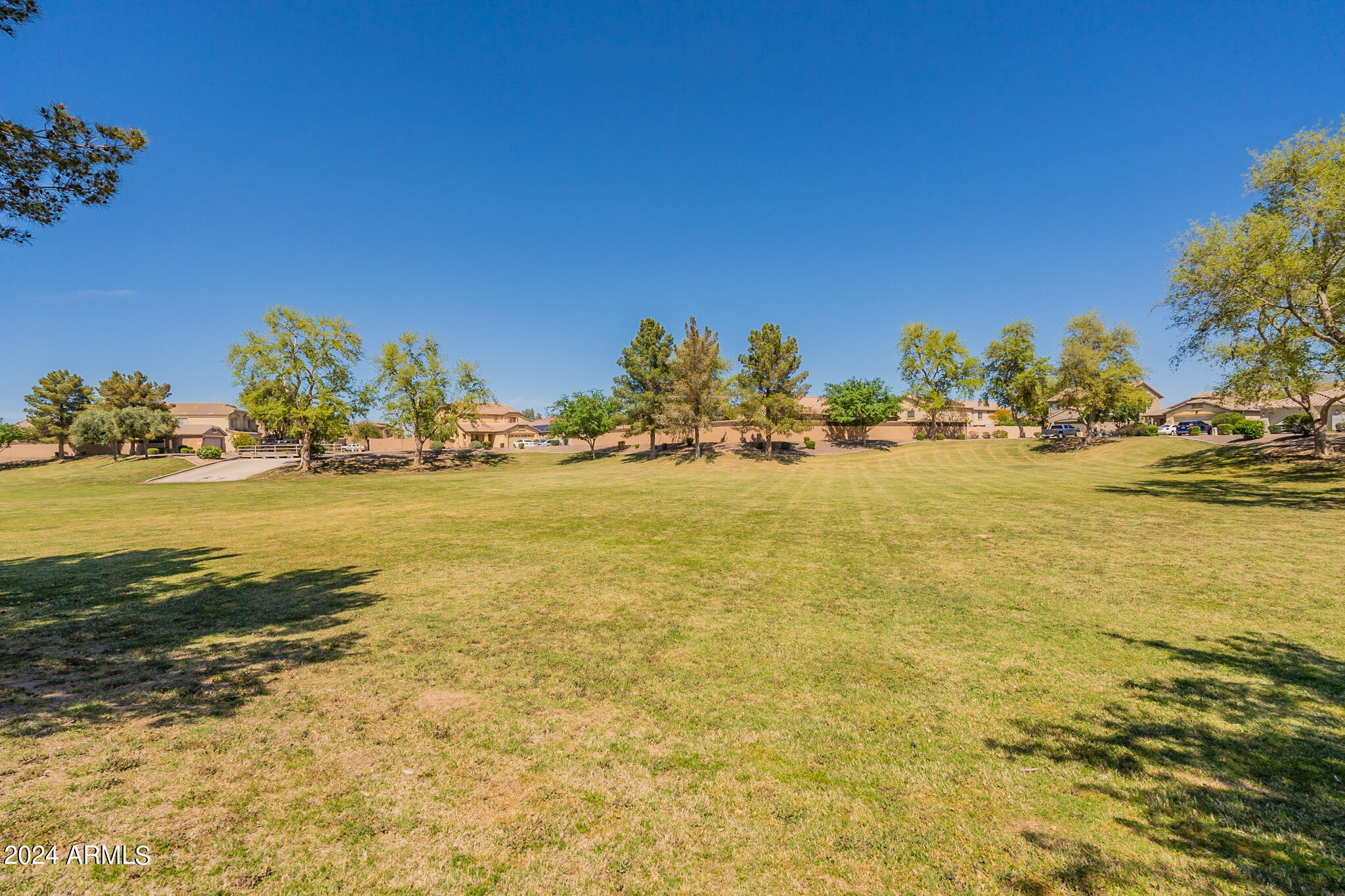 43289 W ELIZABETH Avenue