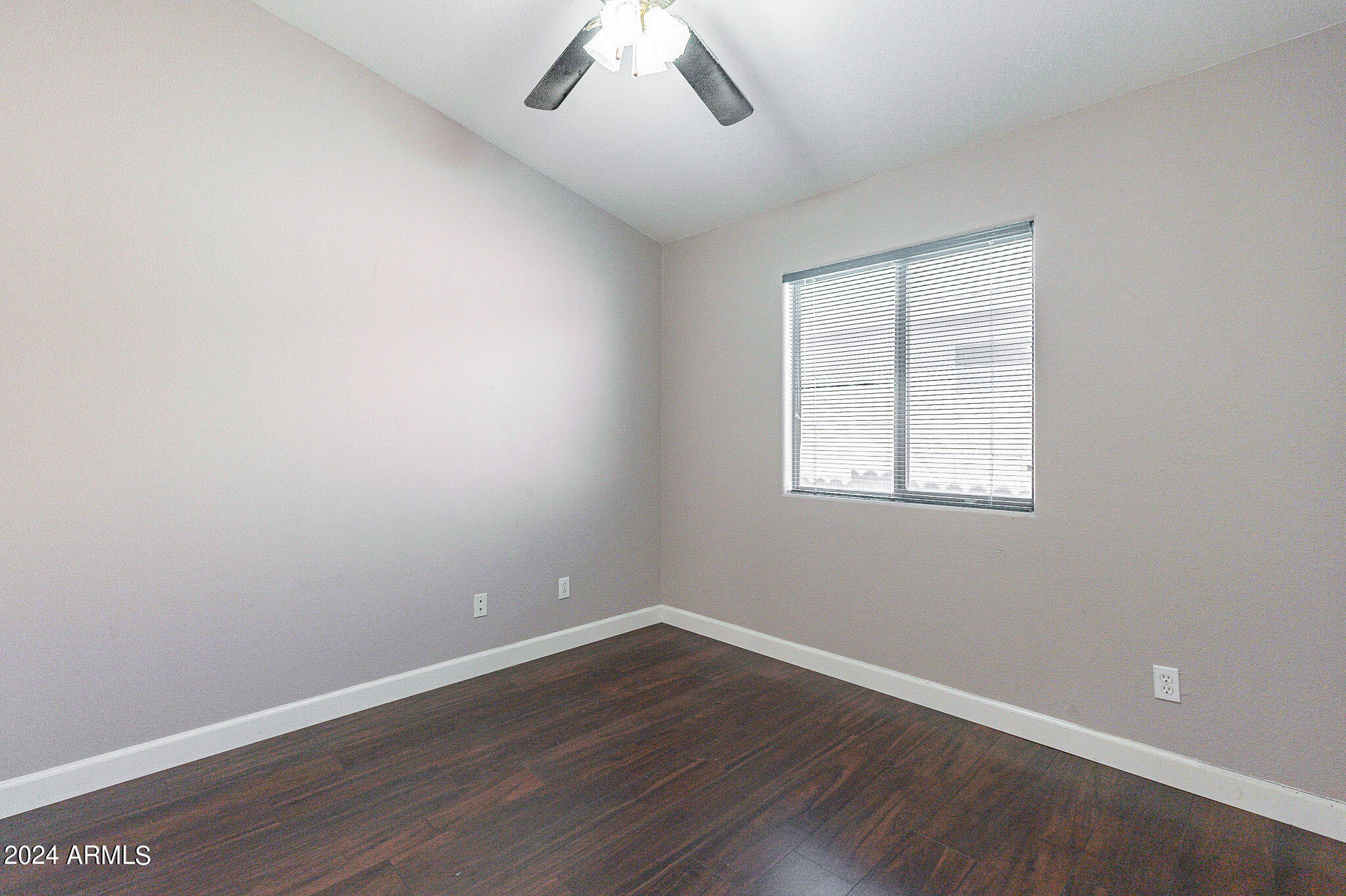 2623 E BEAUTIFUL Lane