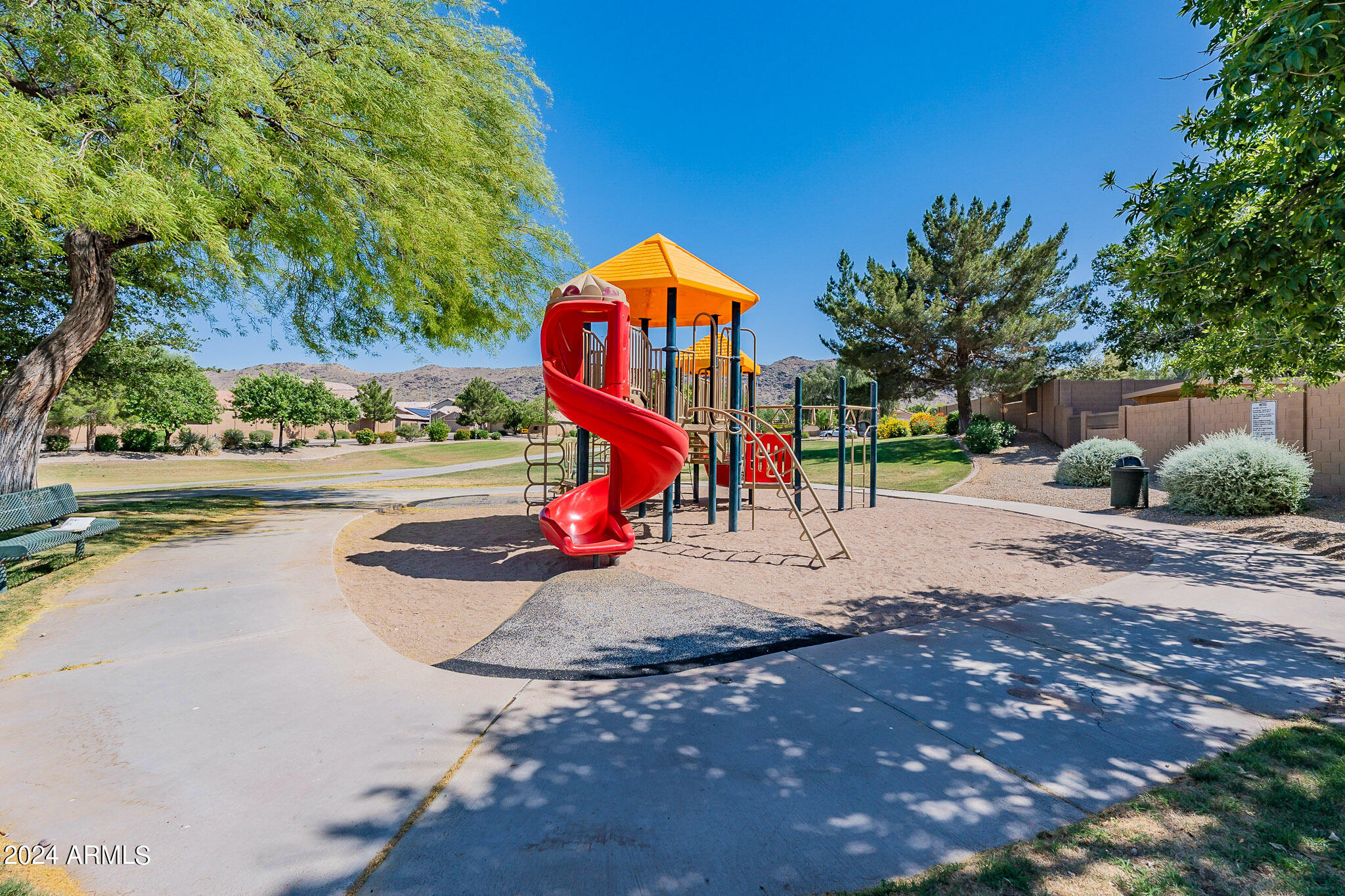 2623 E BEAUTIFUL Lane