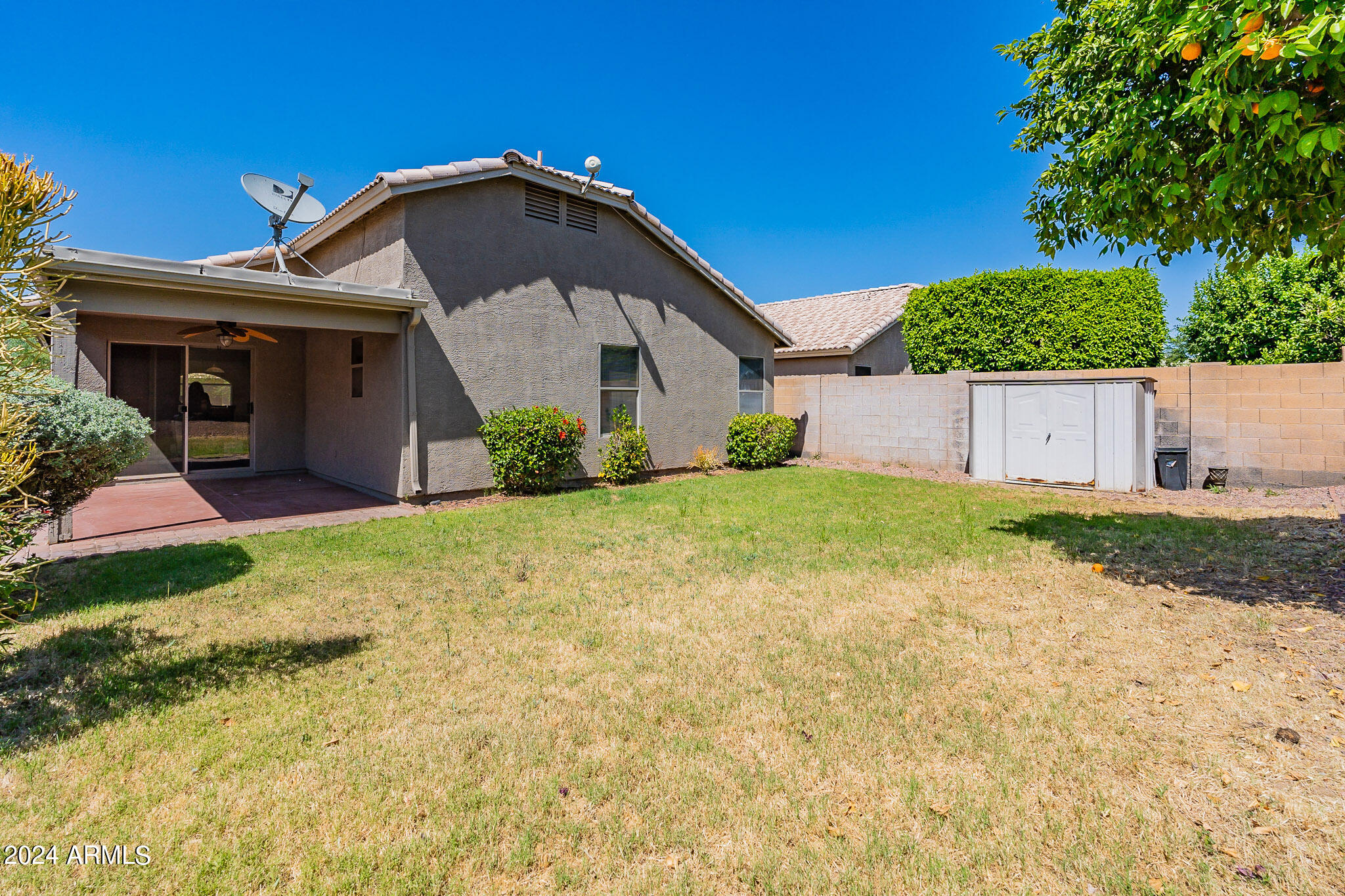 2623 E BEAUTIFUL Lane