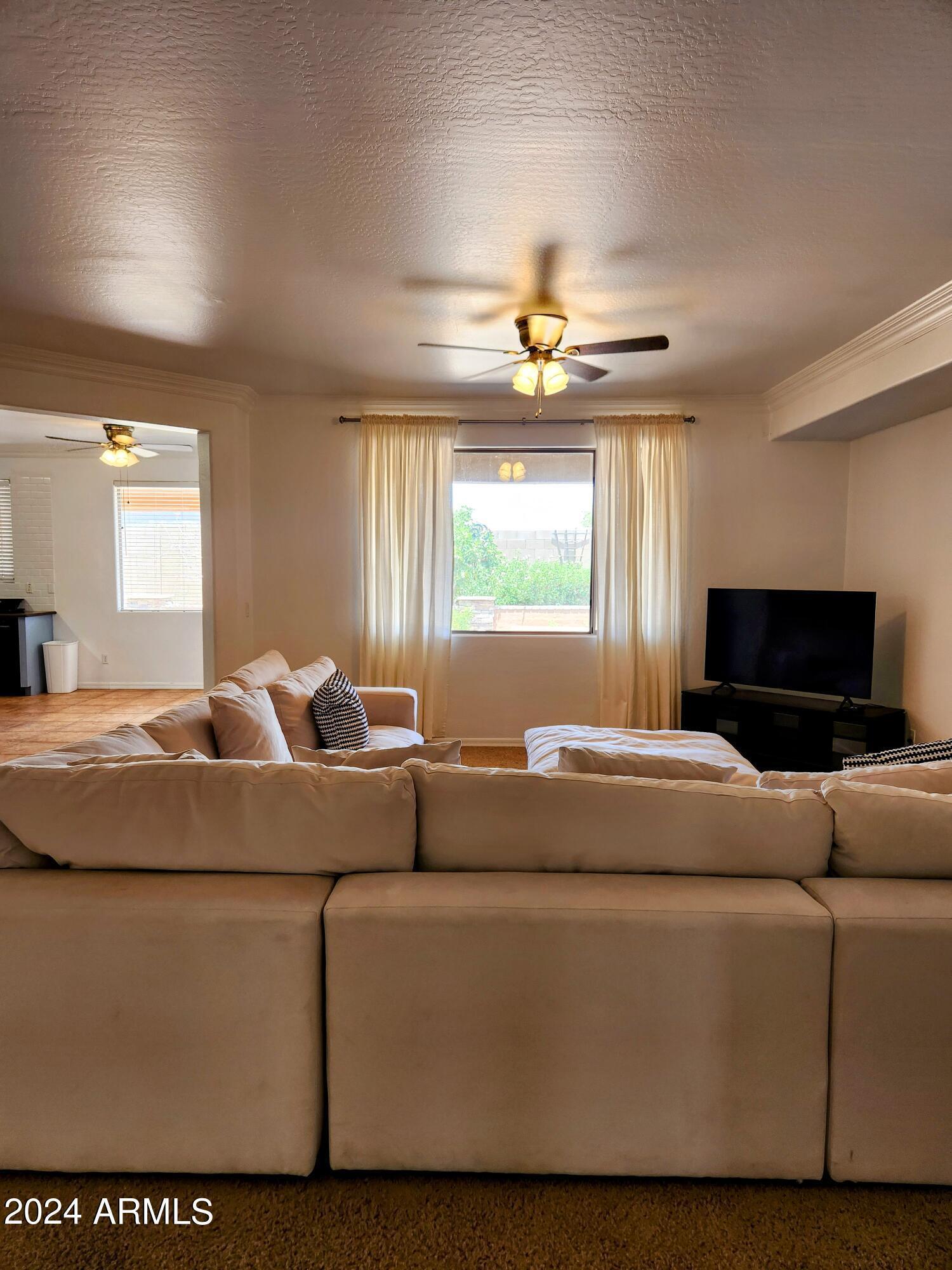 30392 W Whitton Avenue