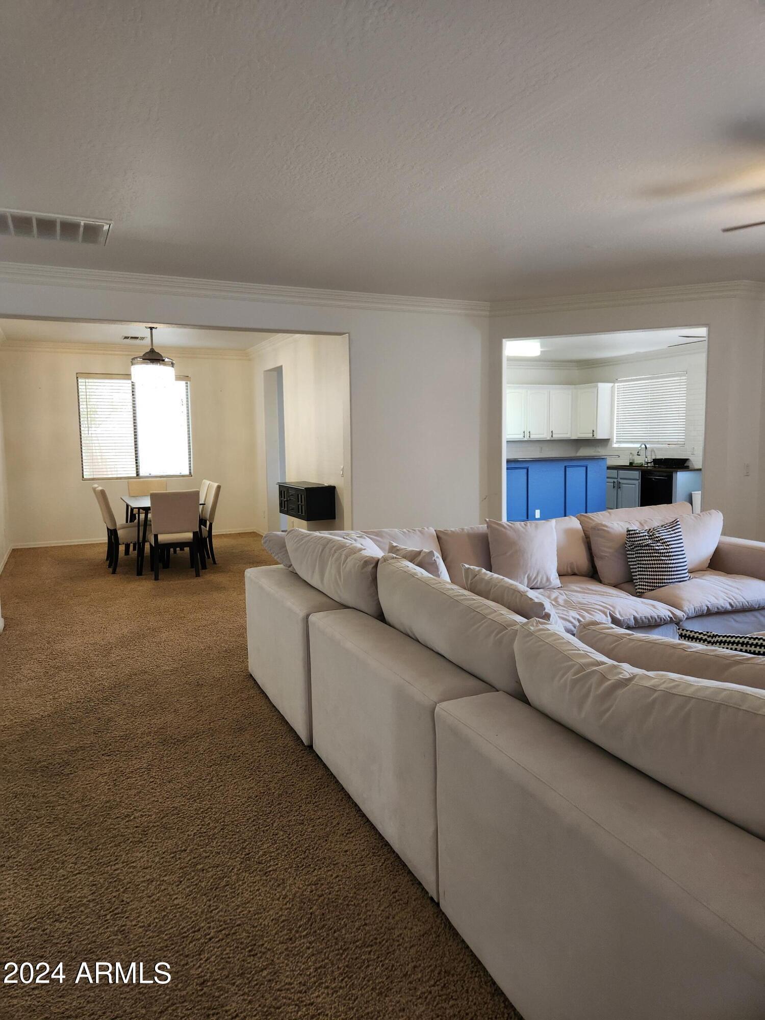 30392 W Whitton Avenue