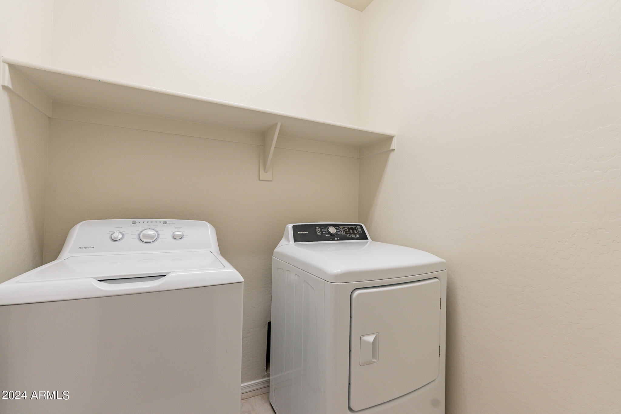 30257 W Catalina Drive