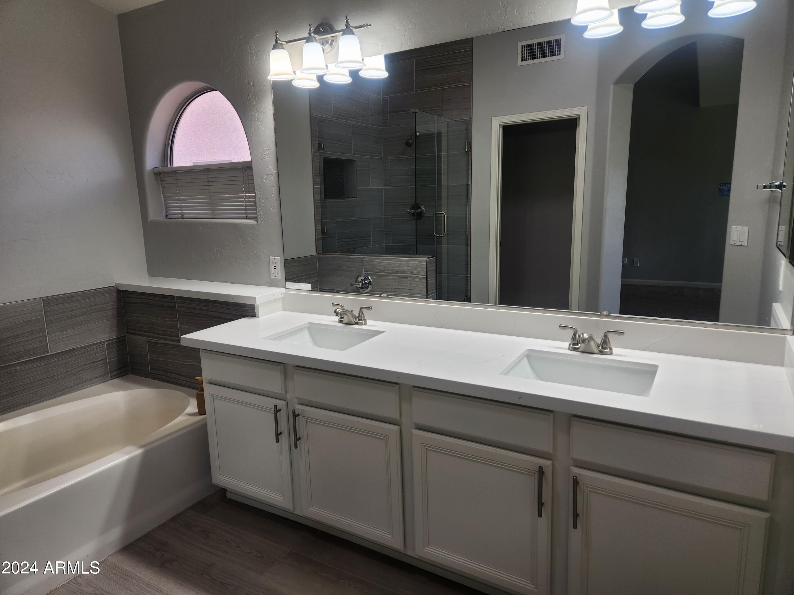 4094 W SHANNON Street