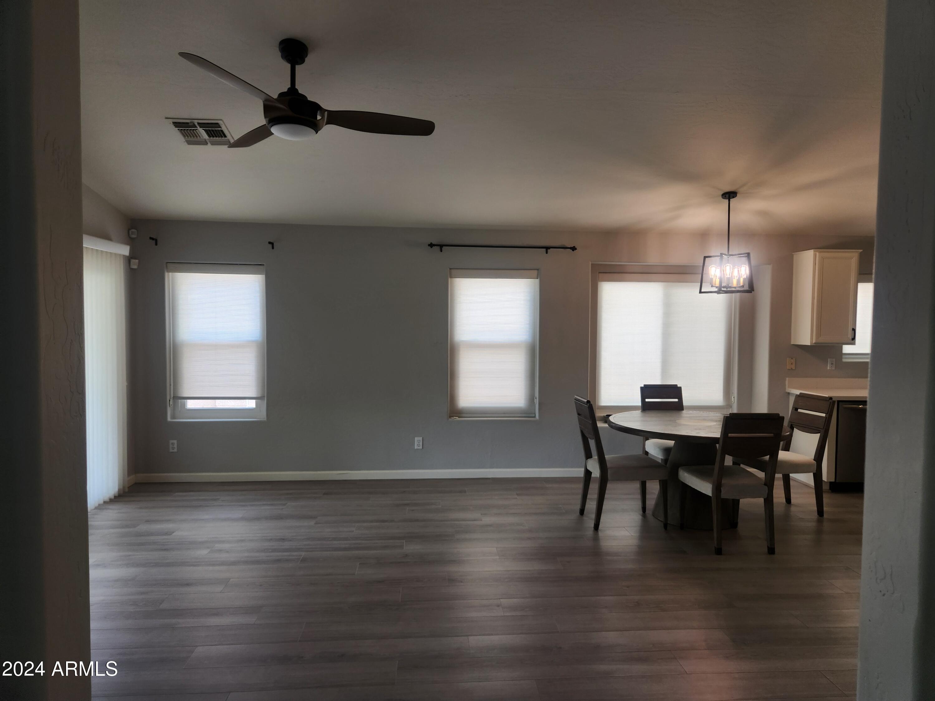 4094 W SHANNON Street