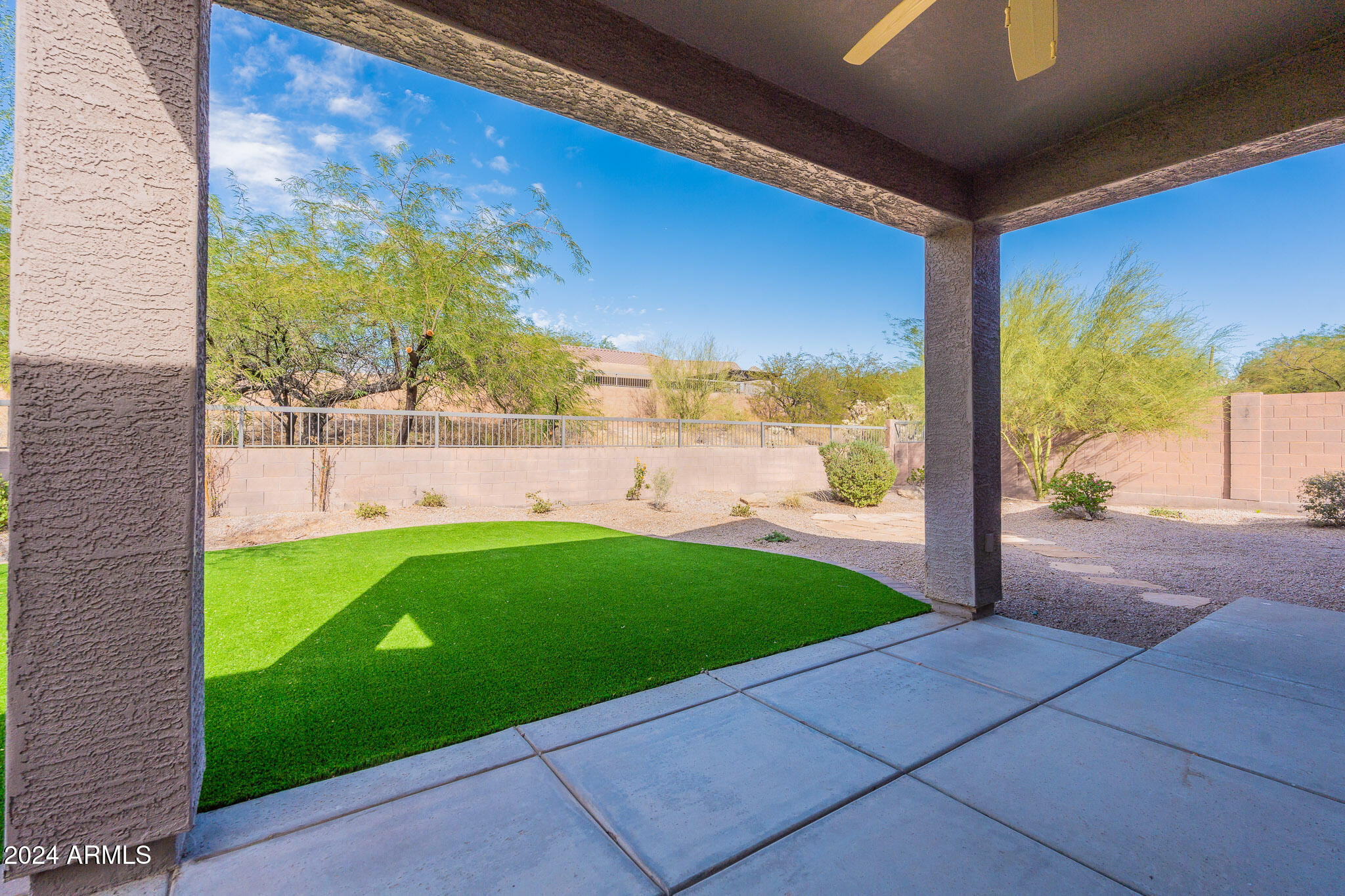 3464 N Stone Gully --