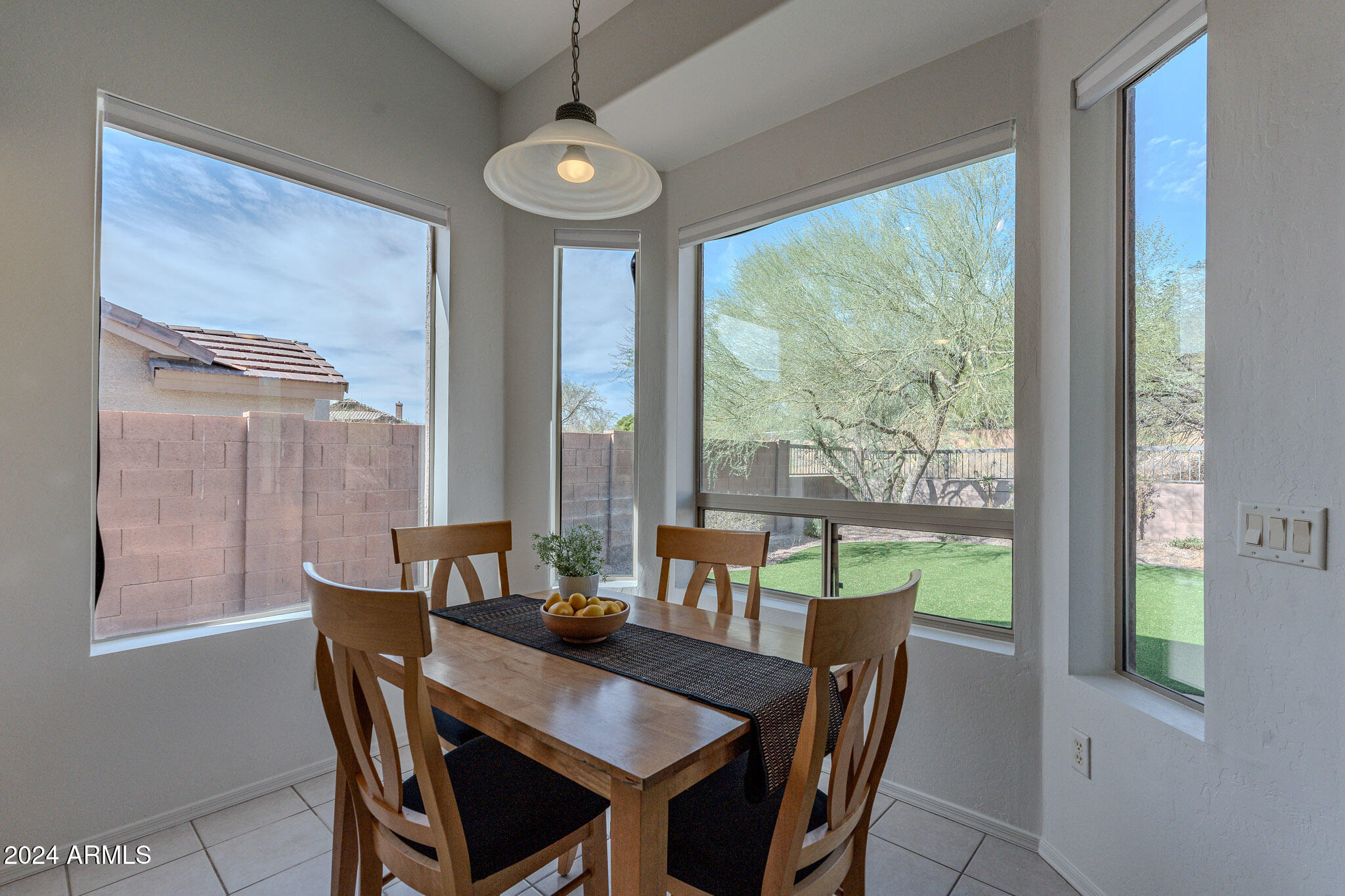 3464 N Stone Gully --