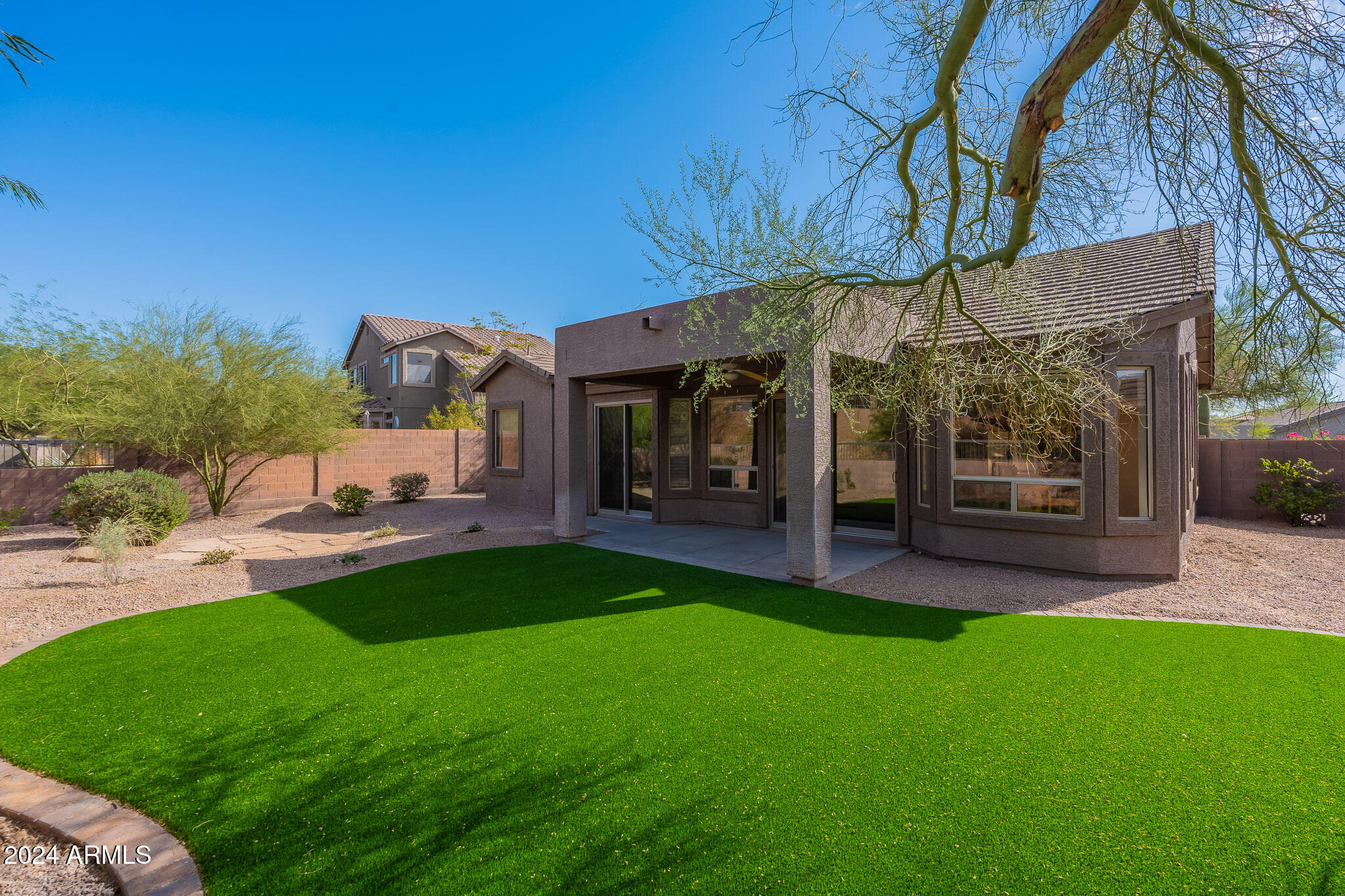 3464 N Stone Gully --