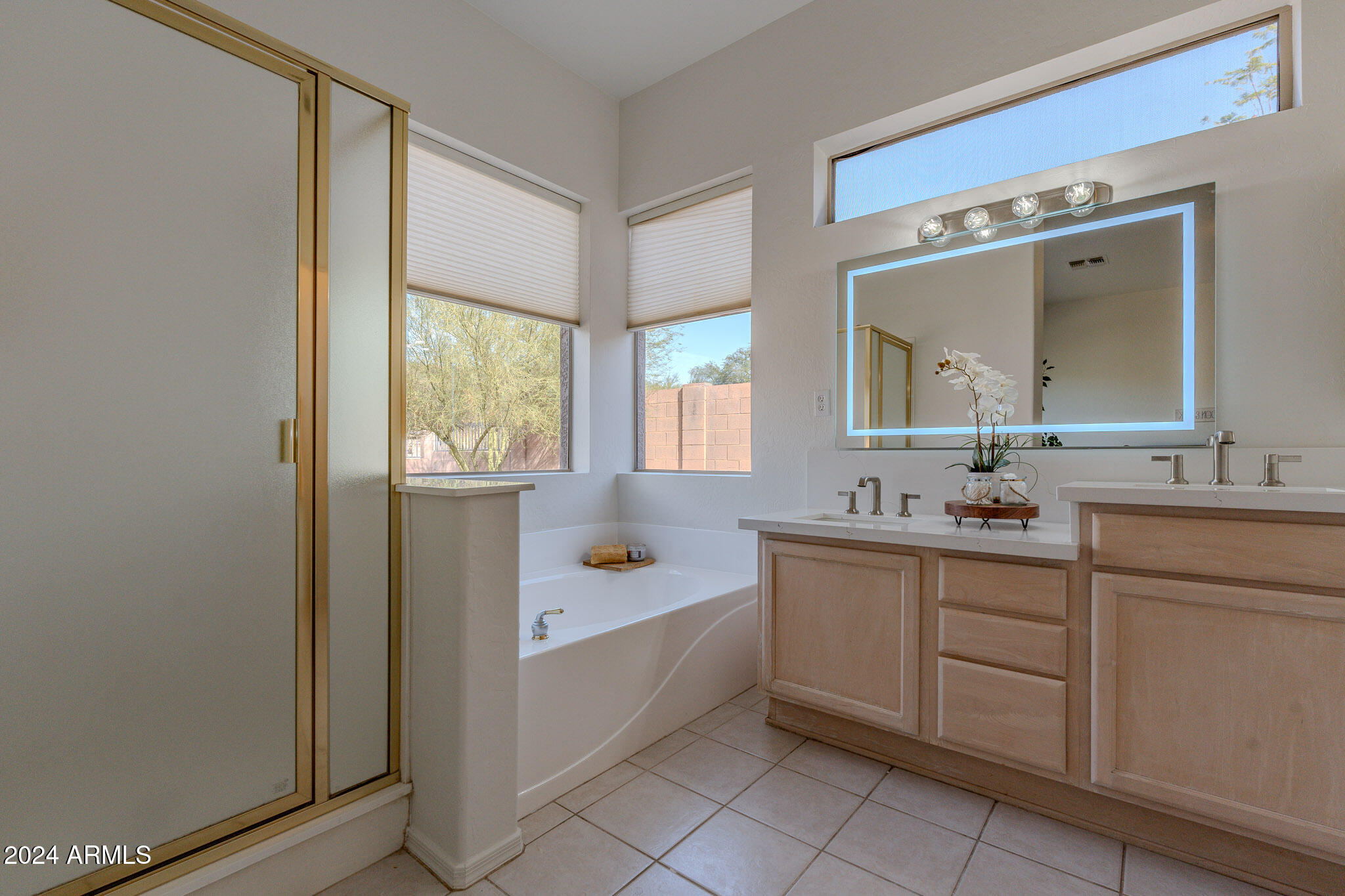 3464 N Stone Gully --